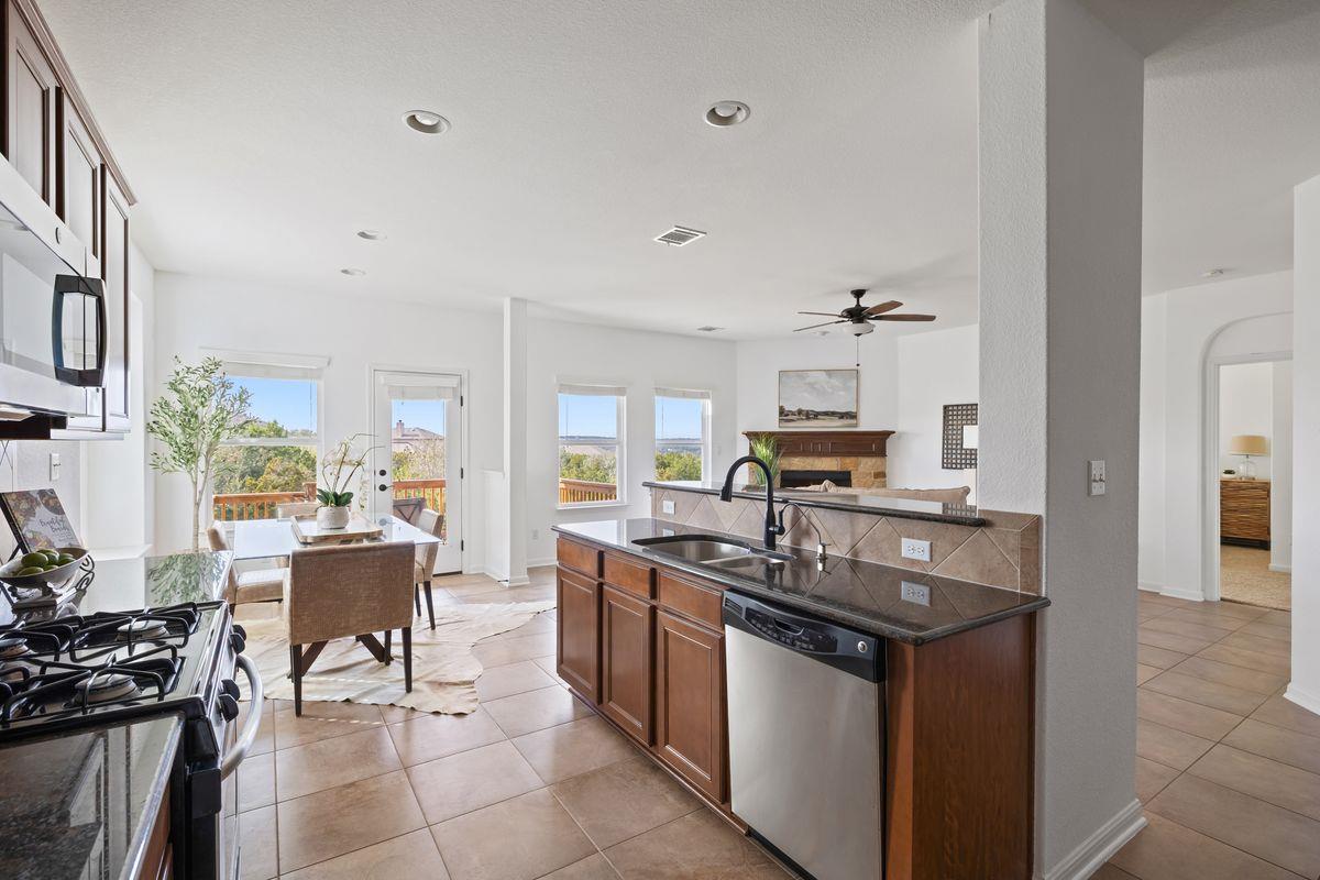 407 Stone View Trl, Austin, TX 78737