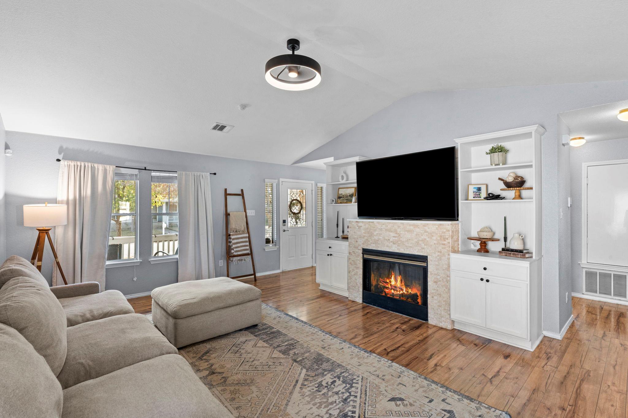 175 Wetzel, Kyle, TX 78640