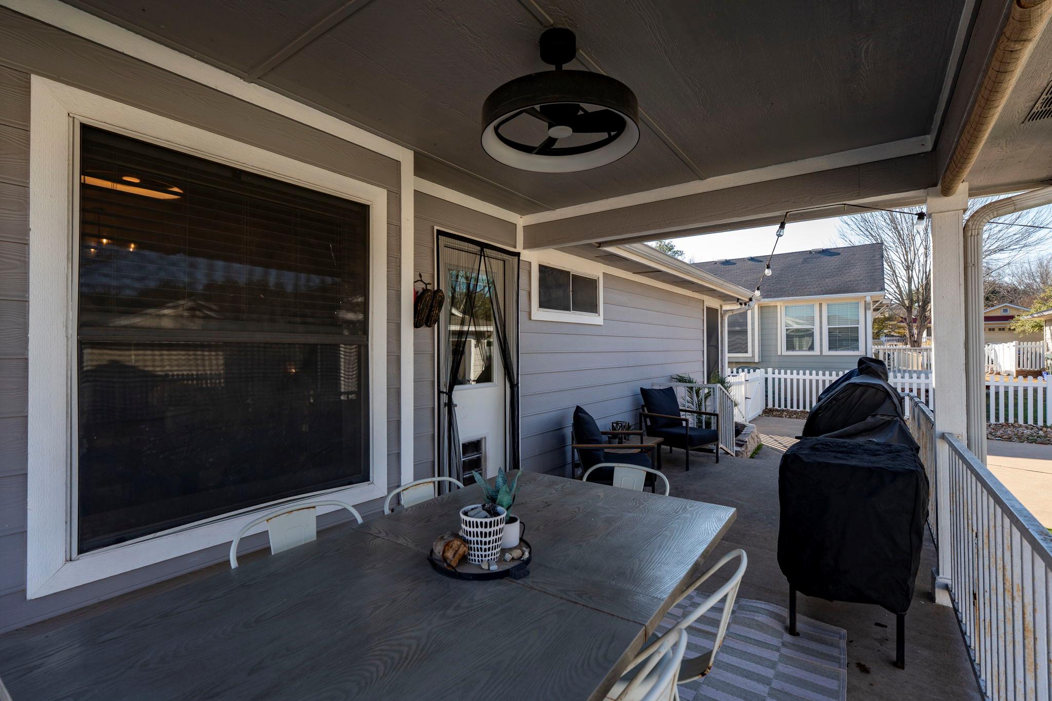 175 Wetzel, Kyle, TX 78640