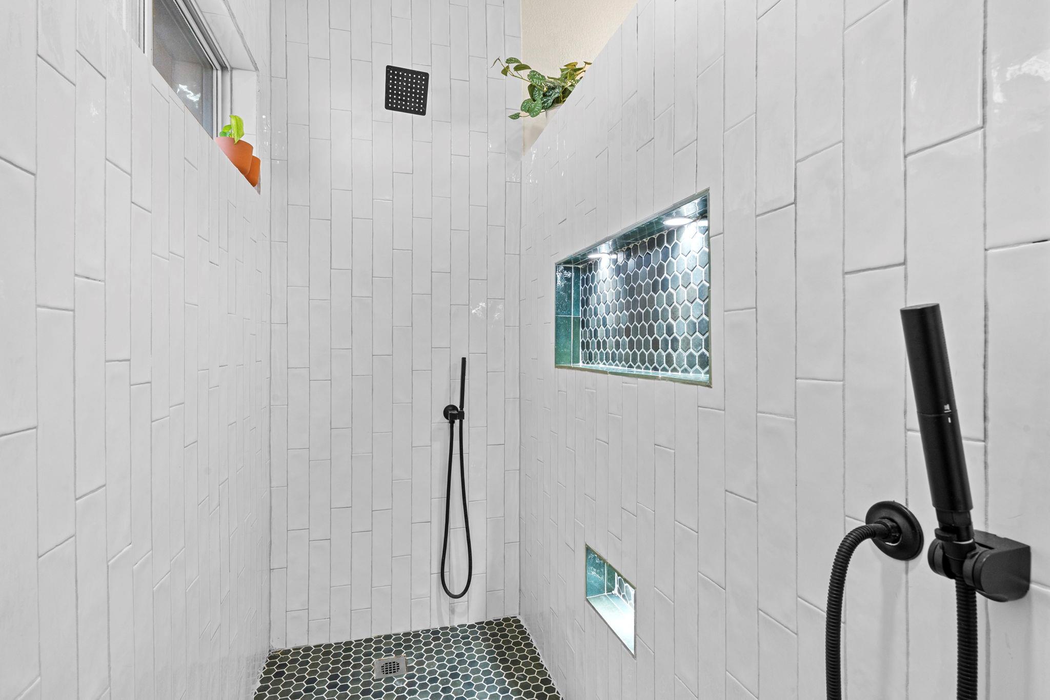 175 Wetzel, Kyle, TX 78640