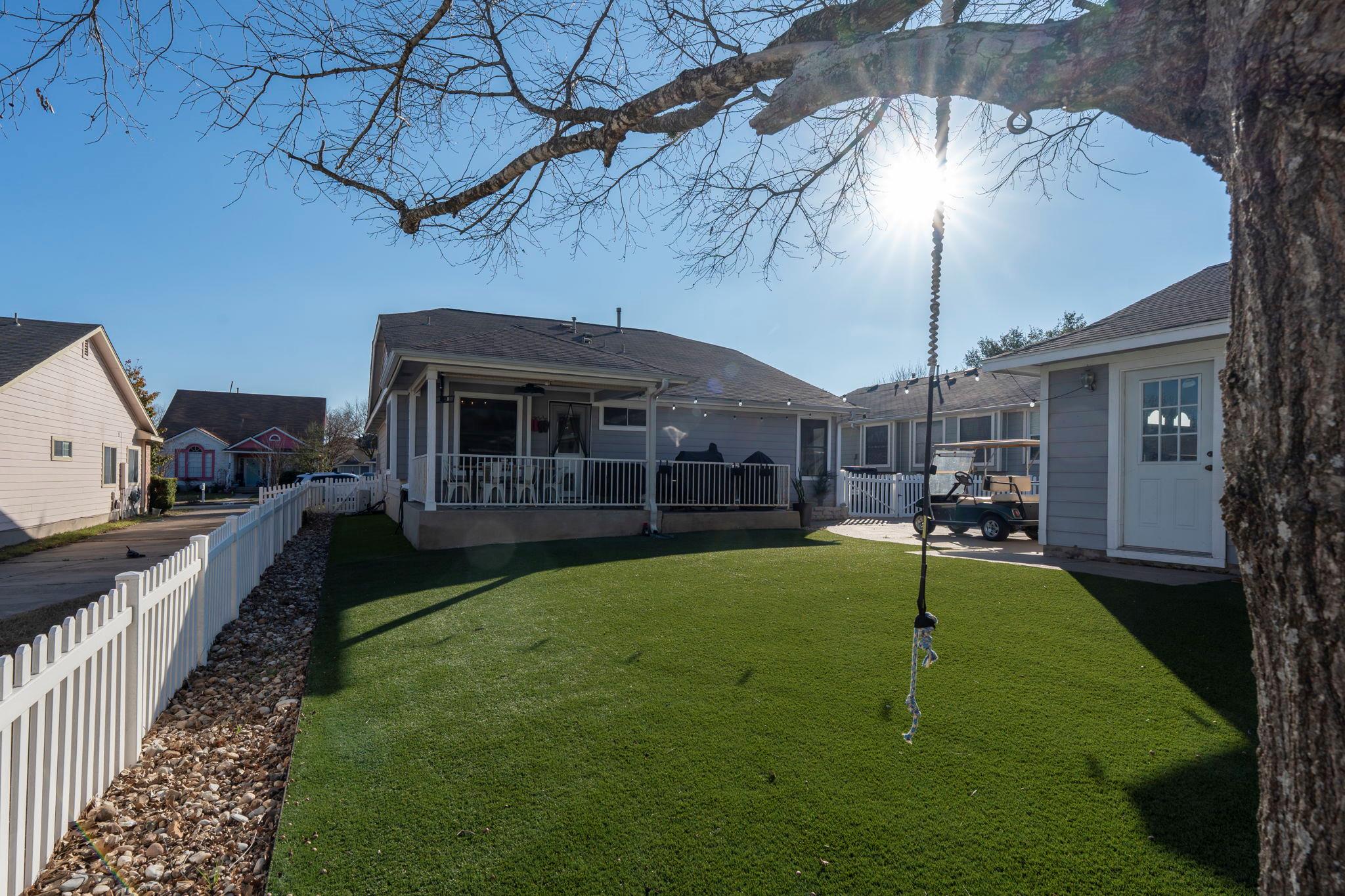 175 Wetzel, Kyle, TX 78640