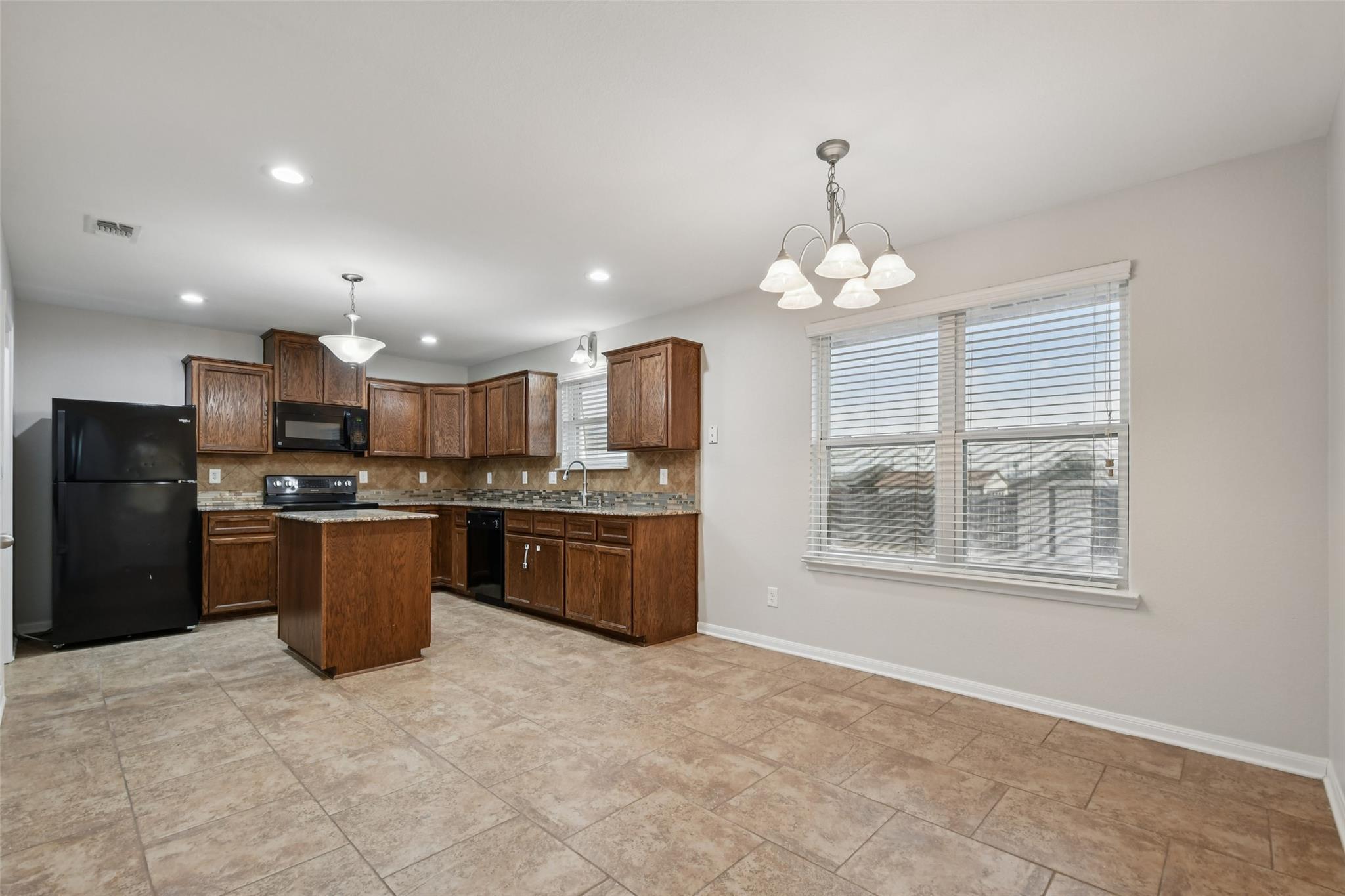 218 Dober St, Nolanville, TX 76559