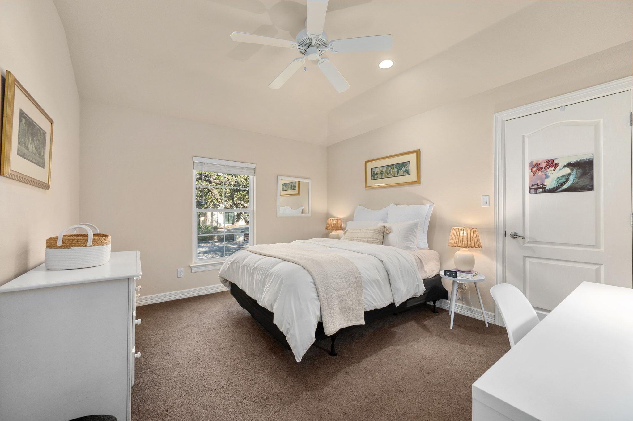 1305 Constant Springs Dr, Austin, TX 78746