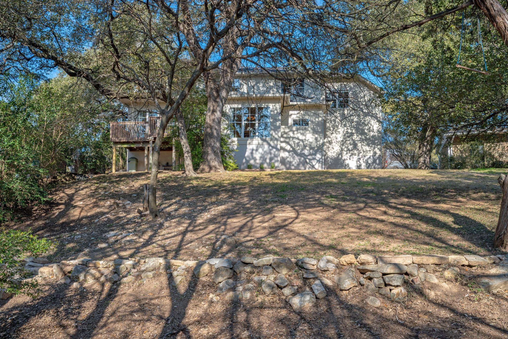 1305 Constant Springs Dr, Austin, TX 78746