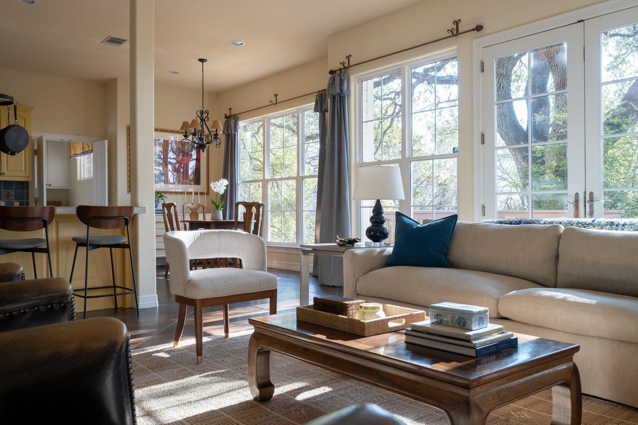 1305 Constant Springs Dr, Austin, TX 78746