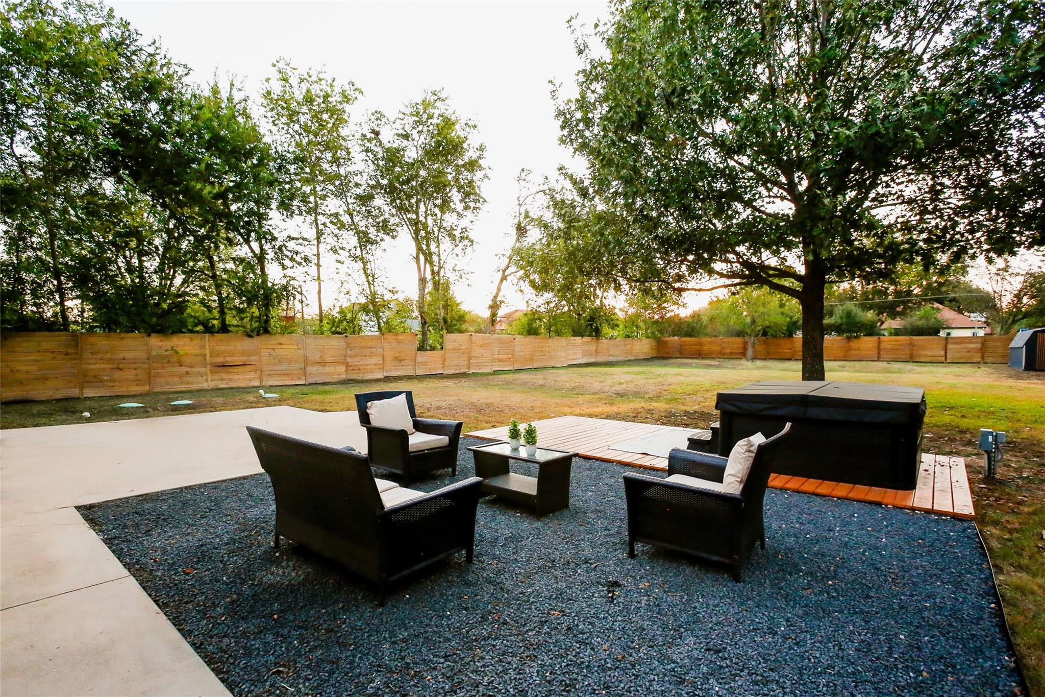 1904 Maple Vista Dr, Pflugerville, TX 78660