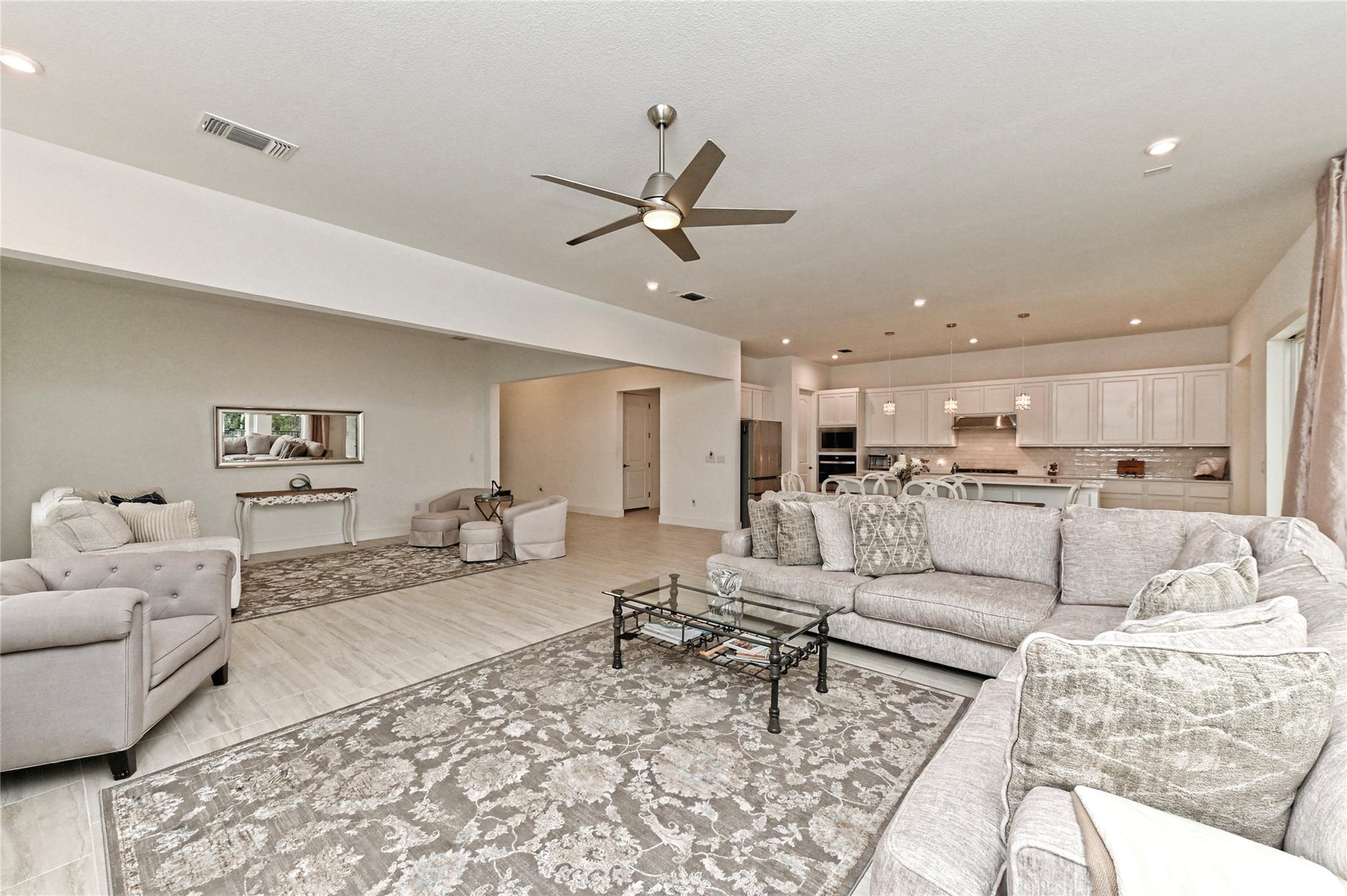 401 Trabuco Bnd, Liberty Hill, TX 78642