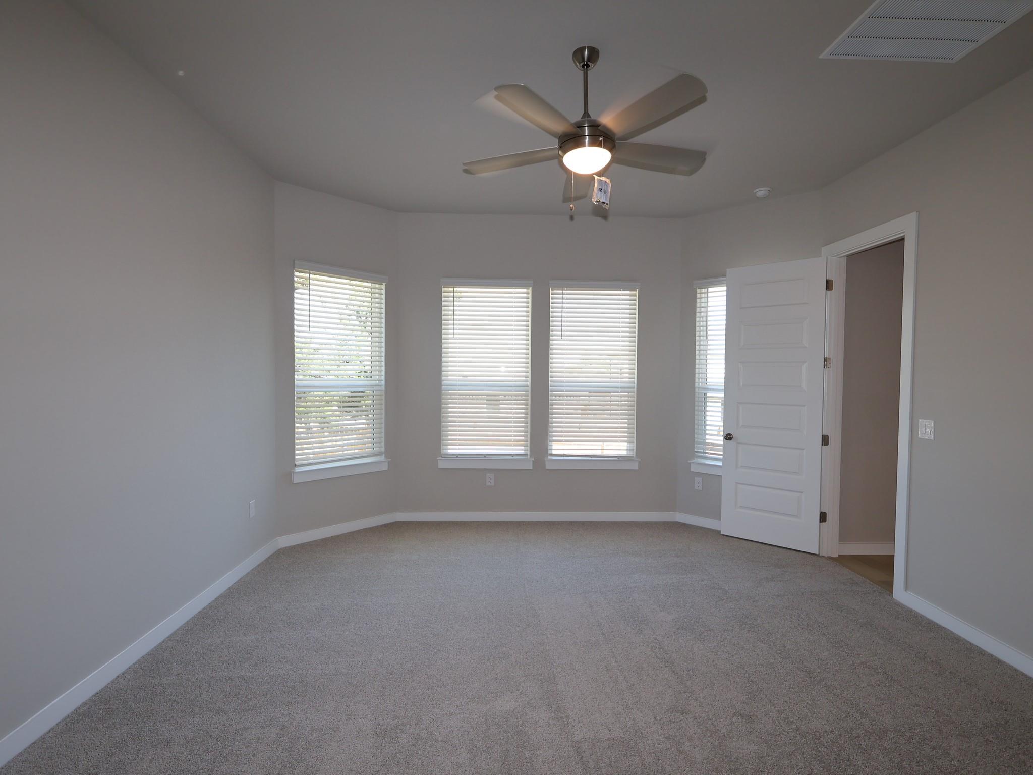 2317 Spokane Dr, Leander, TX 78641