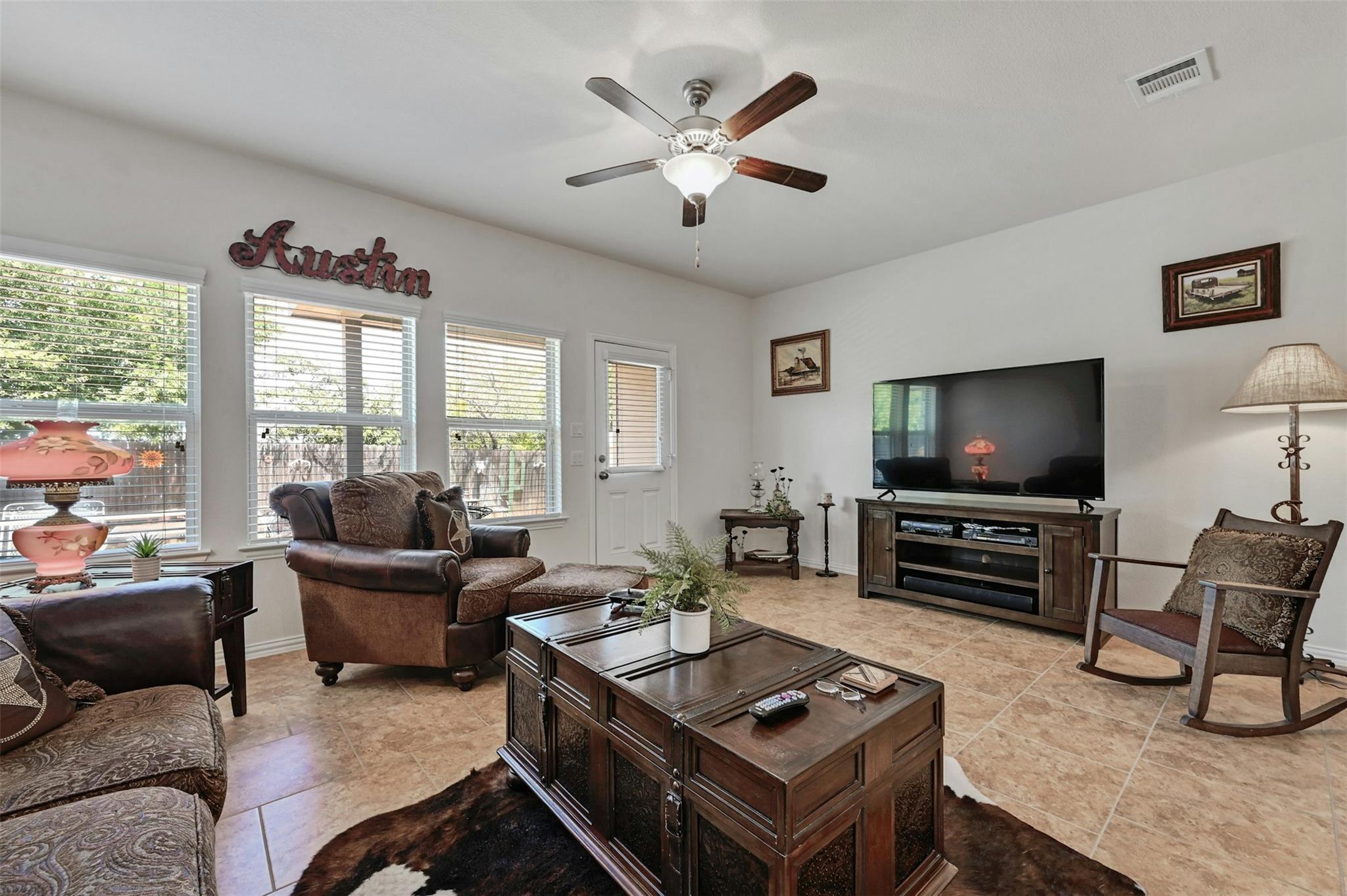 265 Shale Cir, Buda, TX 78610