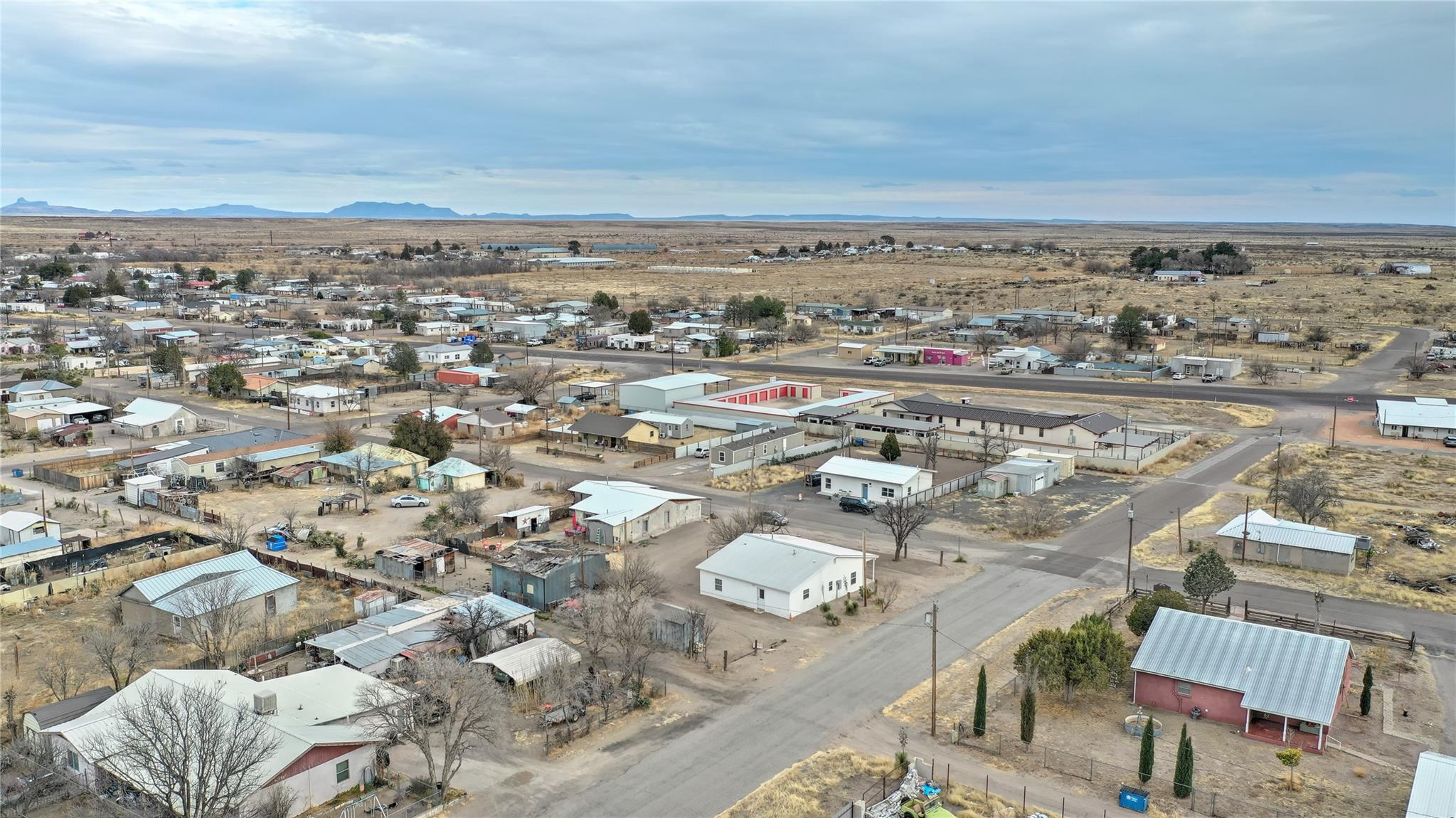 1421 W Sacramento St, Marfa, TX 79843