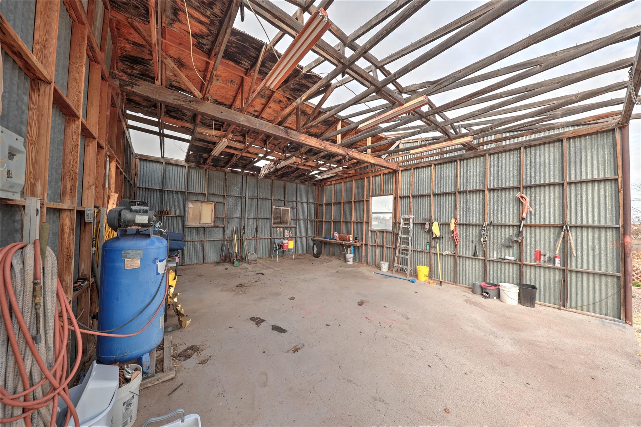 1421 W Sacramento St, Marfa, TX 79843