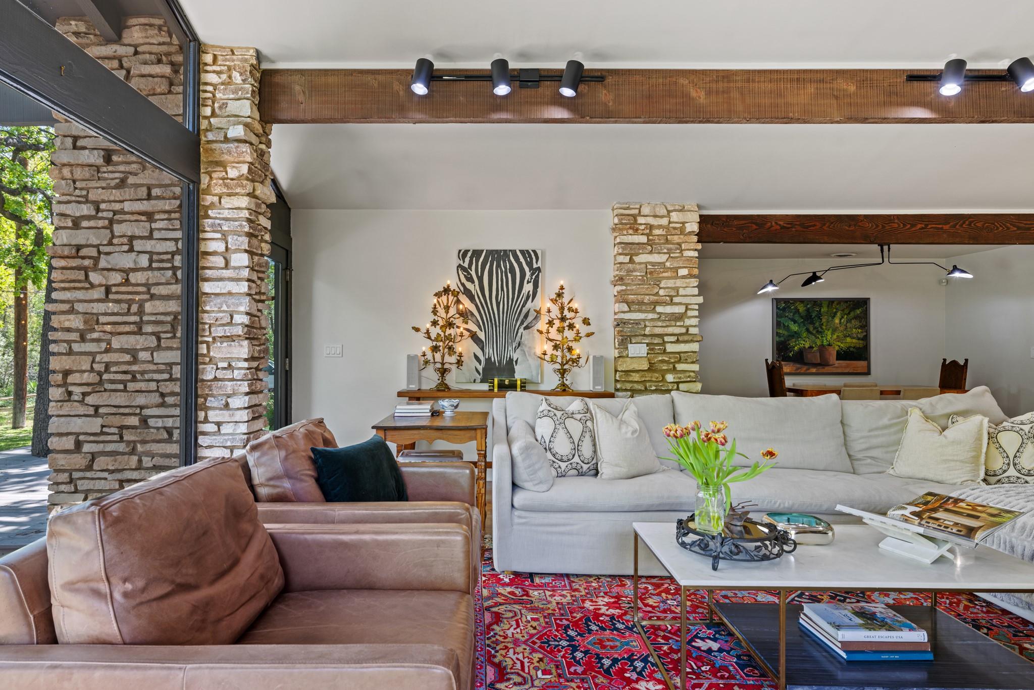 202 Tanglewood Dr, Fredericksburg, TX 78624