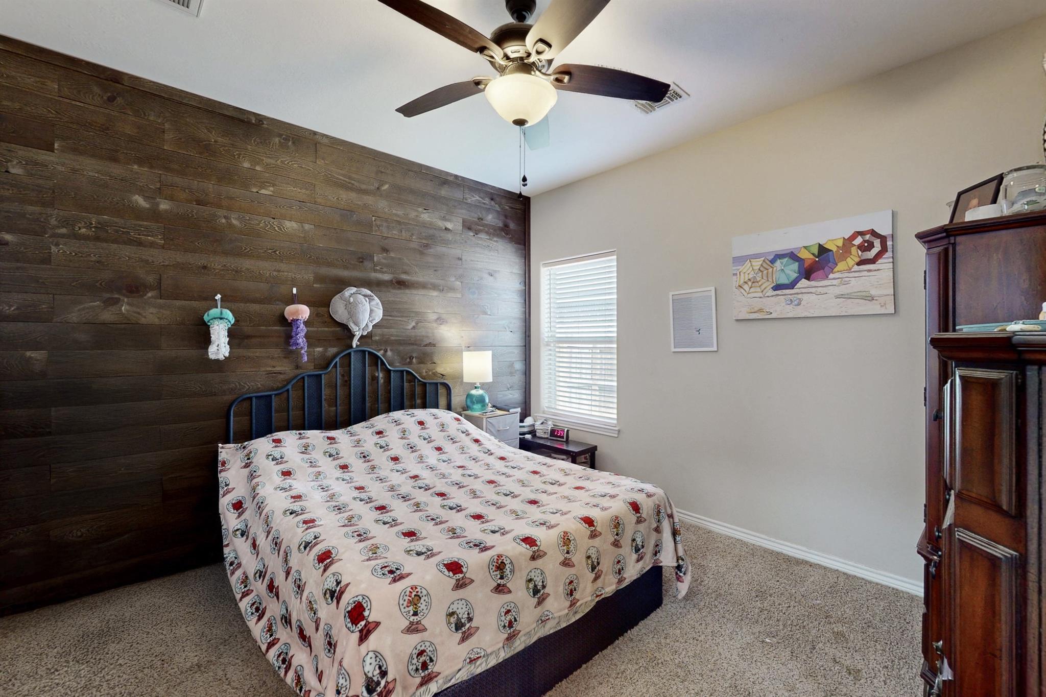 511 Sunny St, Caldwell, TX 77836