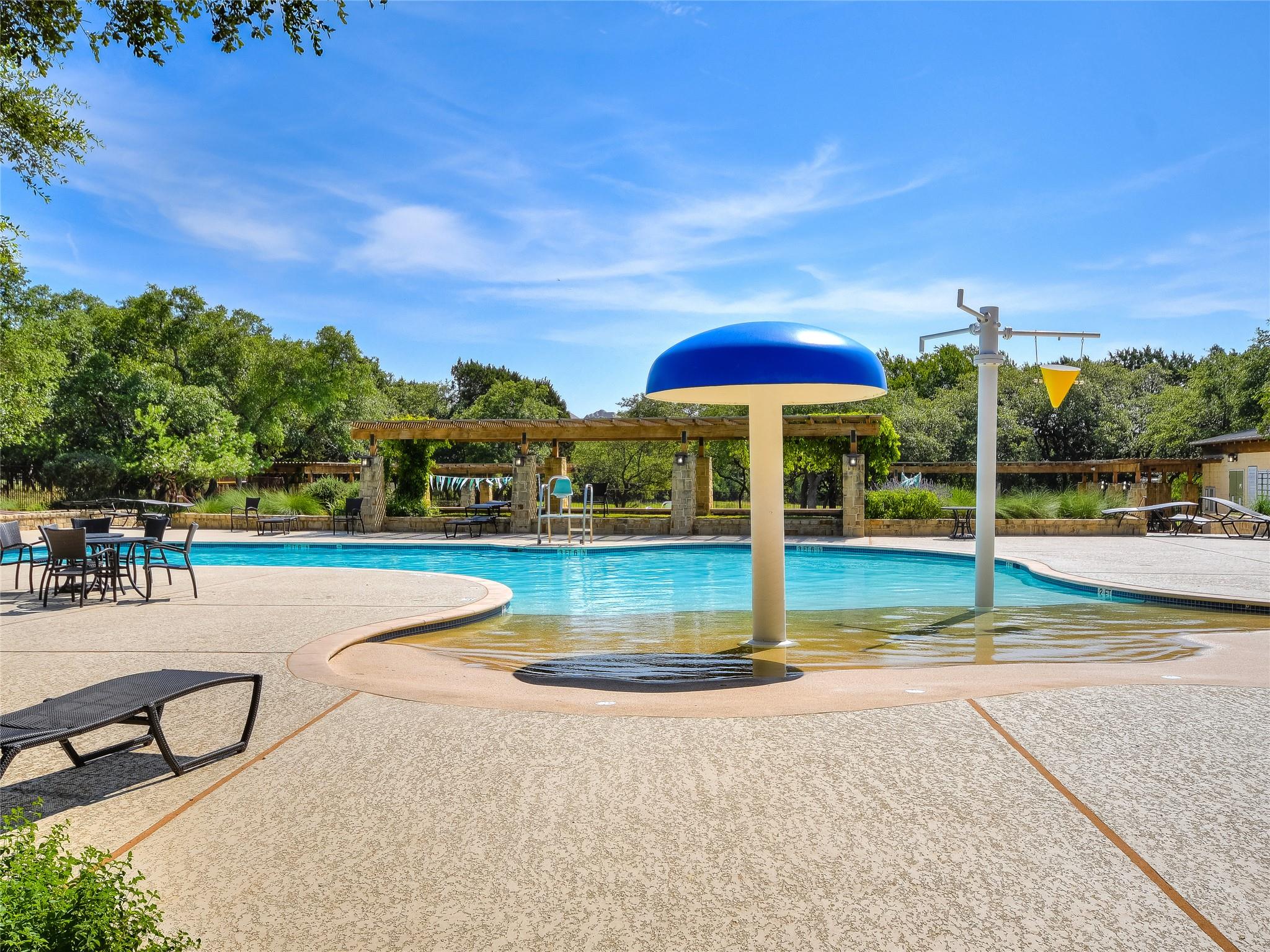 574 Merion Dr, Austin, TX 78737