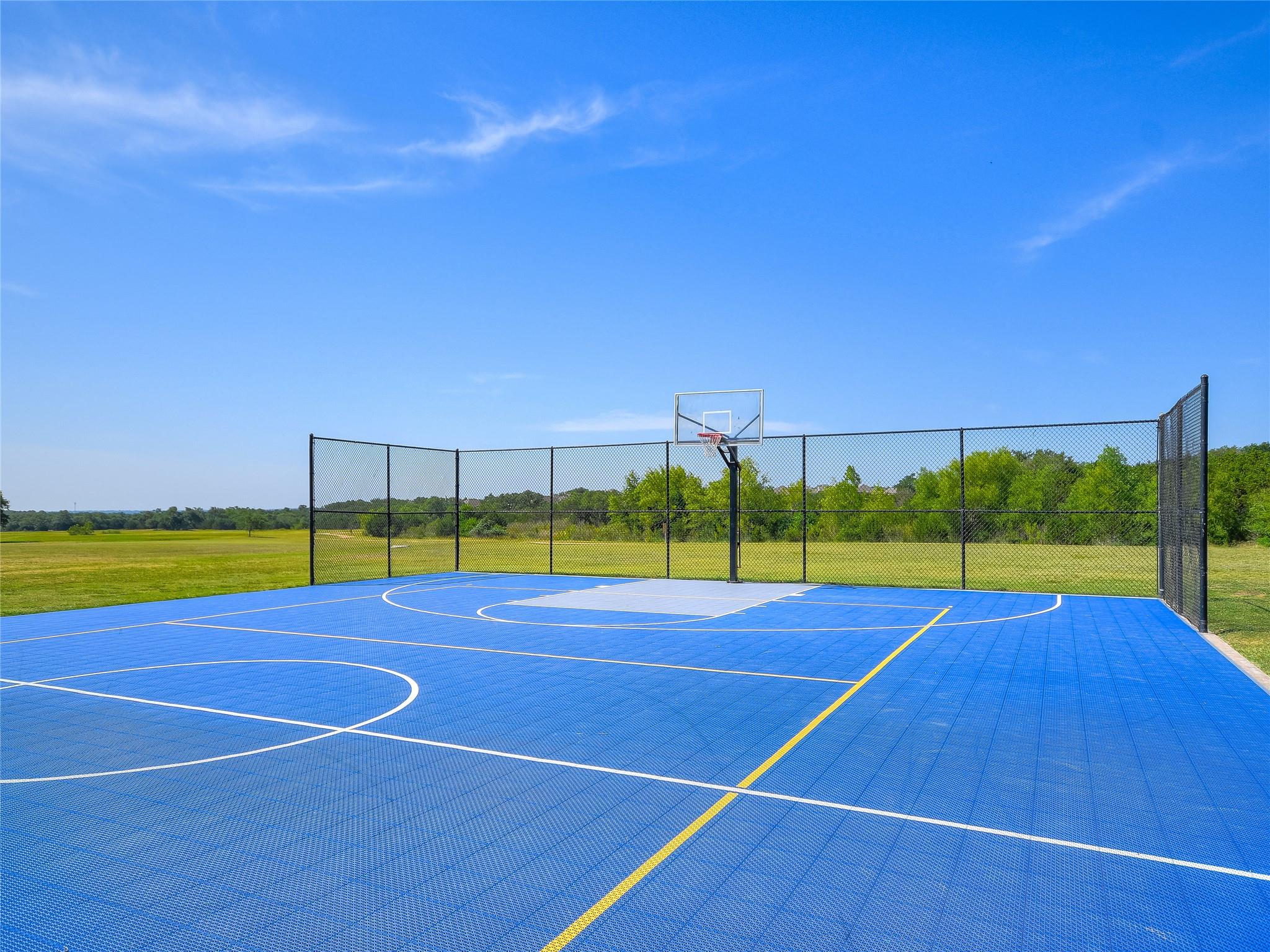 574 Merion Dr, Austin, TX 78737