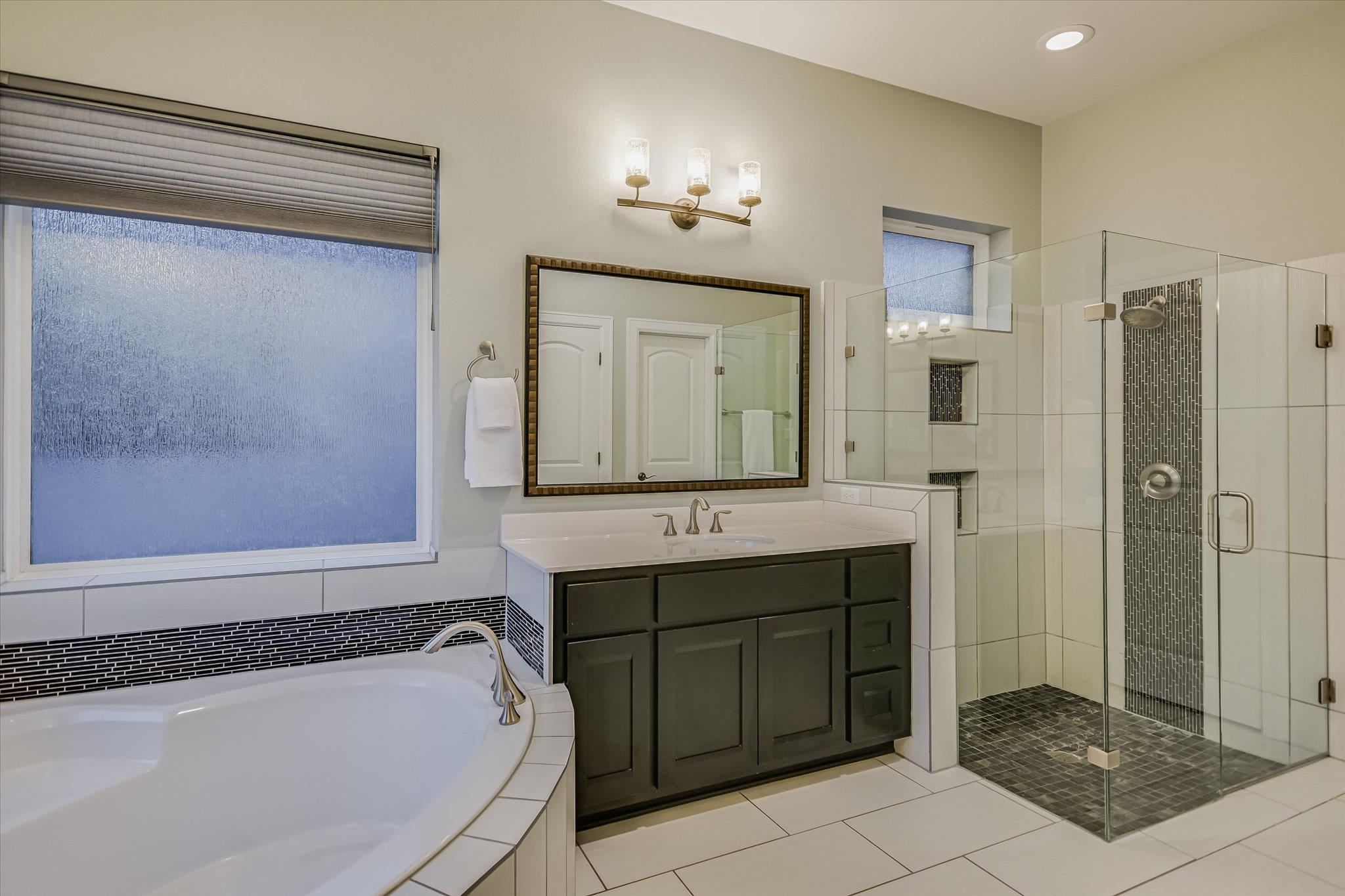 574 Merion Dr, Austin, TX 78737