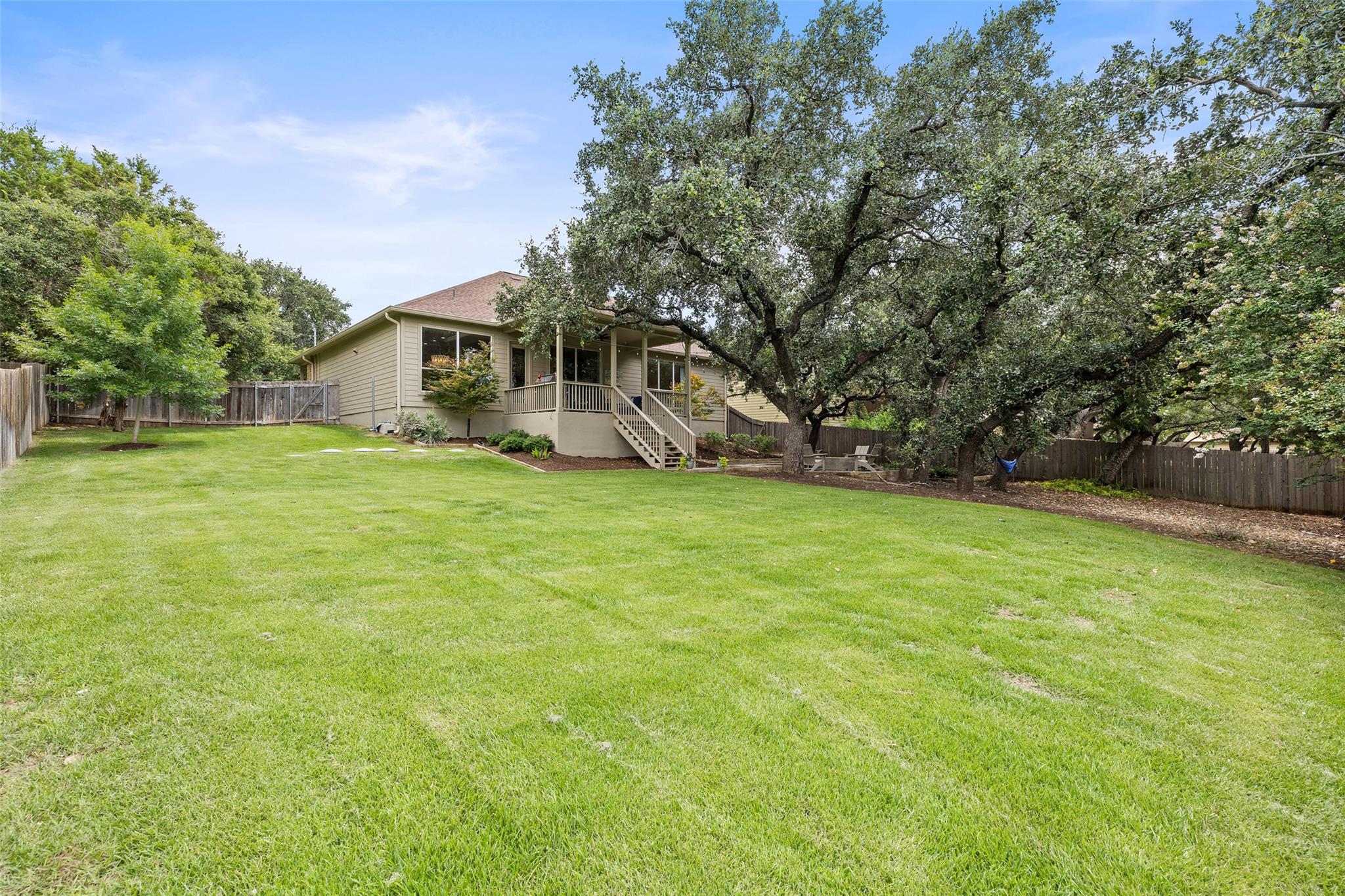 300 Errol Dr, Spicewood, TX 78669