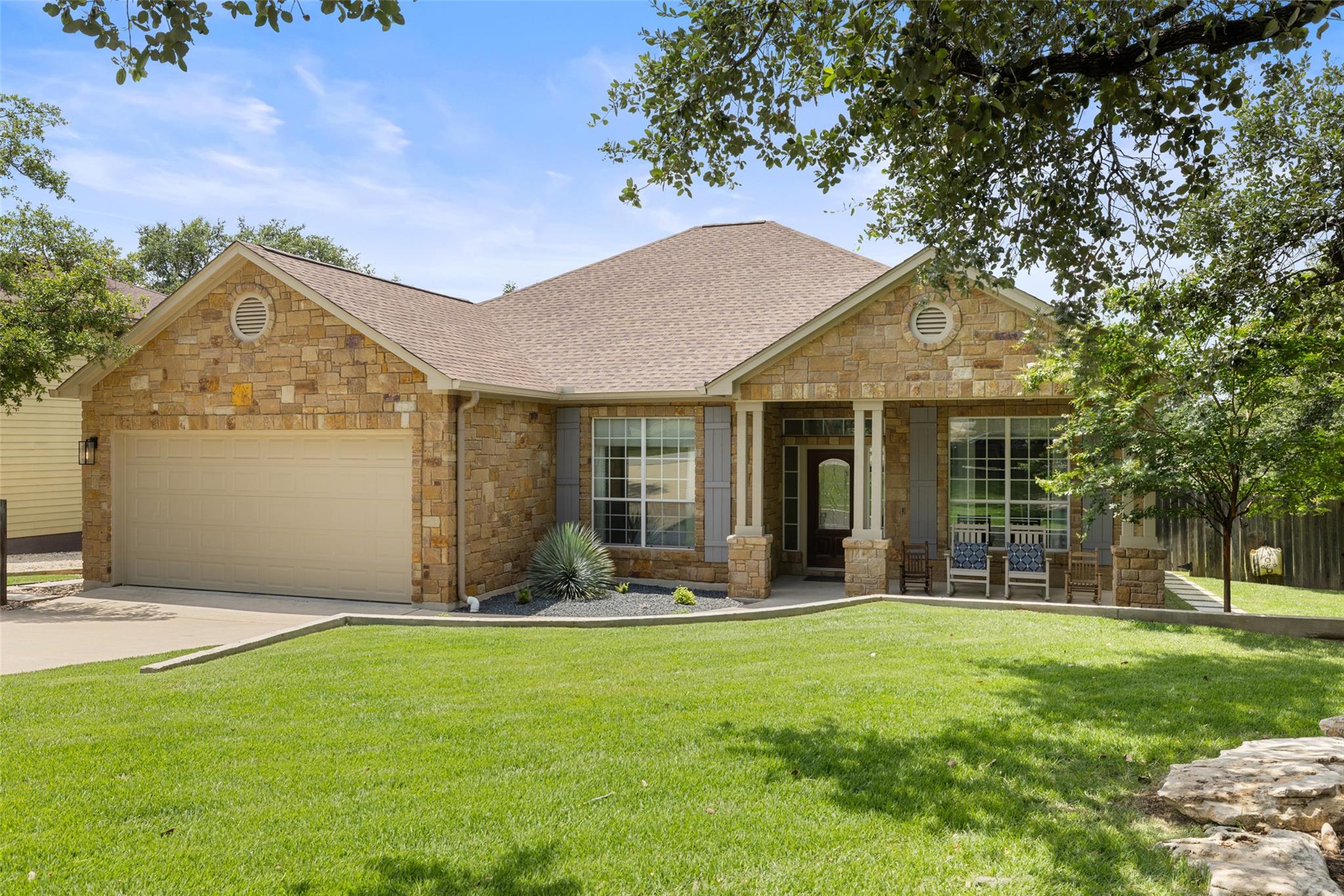 300 Errol Dr, Spicewood, TX 78669