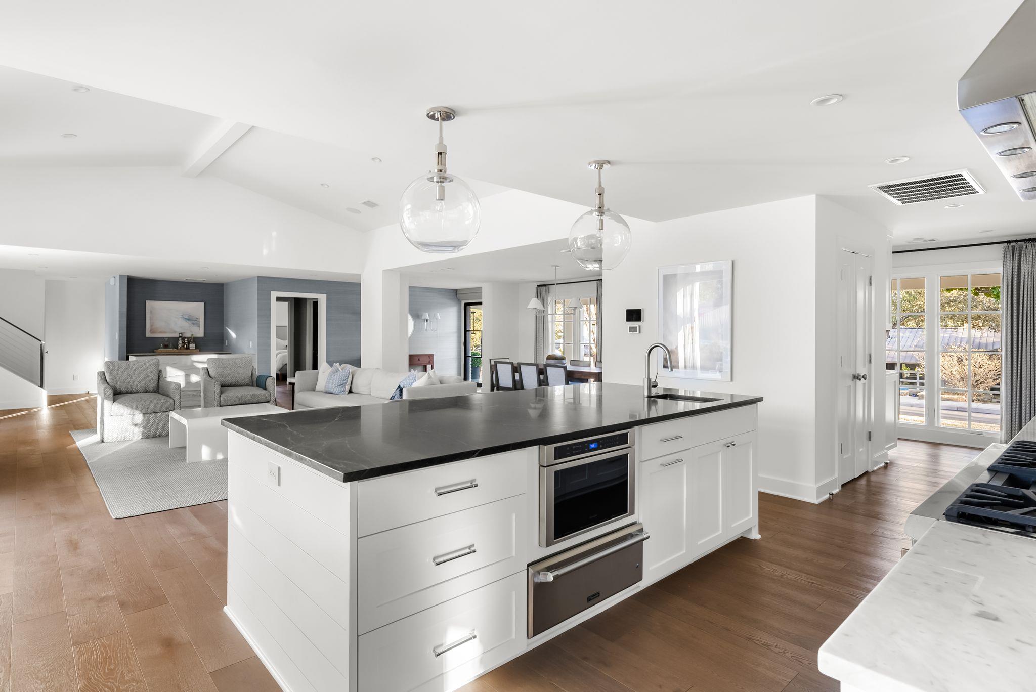 3402 Monte Vista Dr, Austin, TX 78731