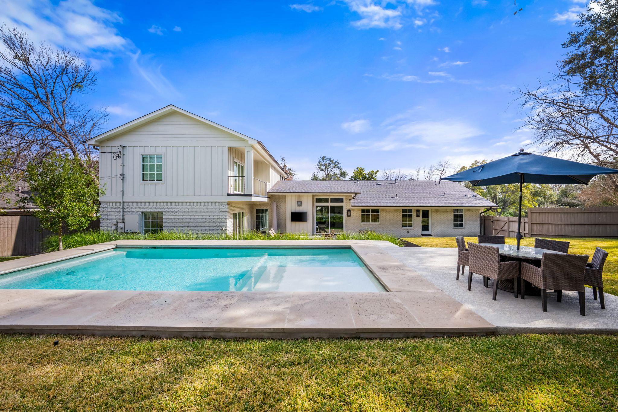 3402 Monte Vista Dr, Austin, TX 78731