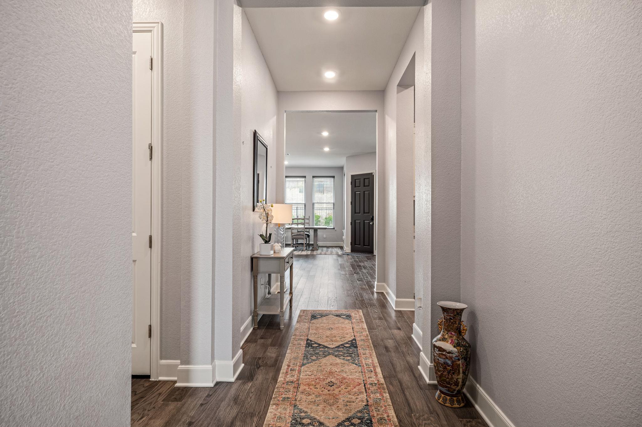 608 Affazia Ln # 13, Georgetown, TX 78628