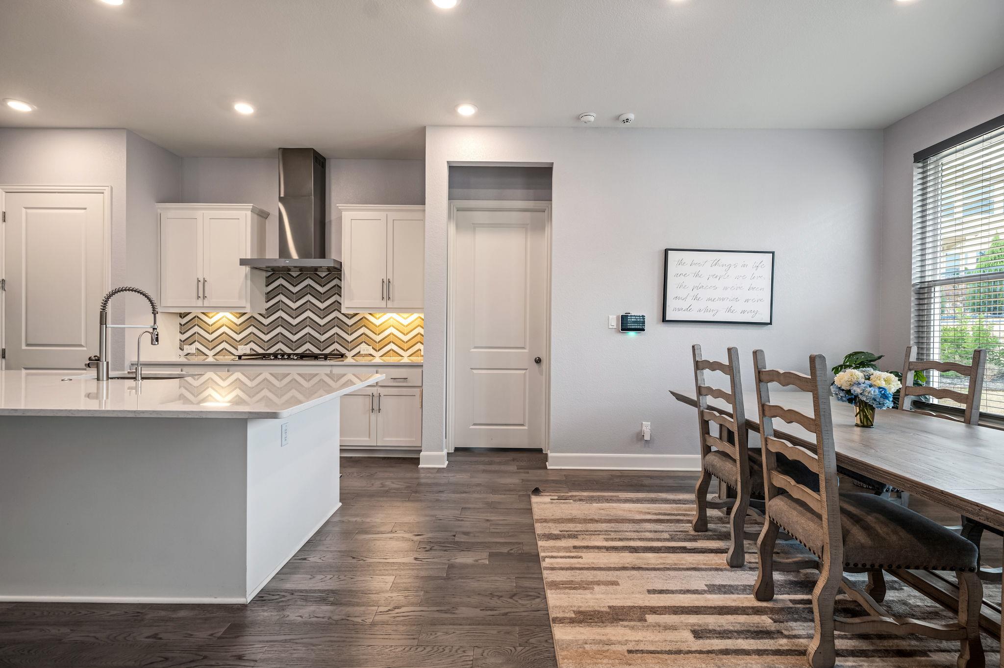 608 Affazia Ln # 13, Georgetown, TX 78628