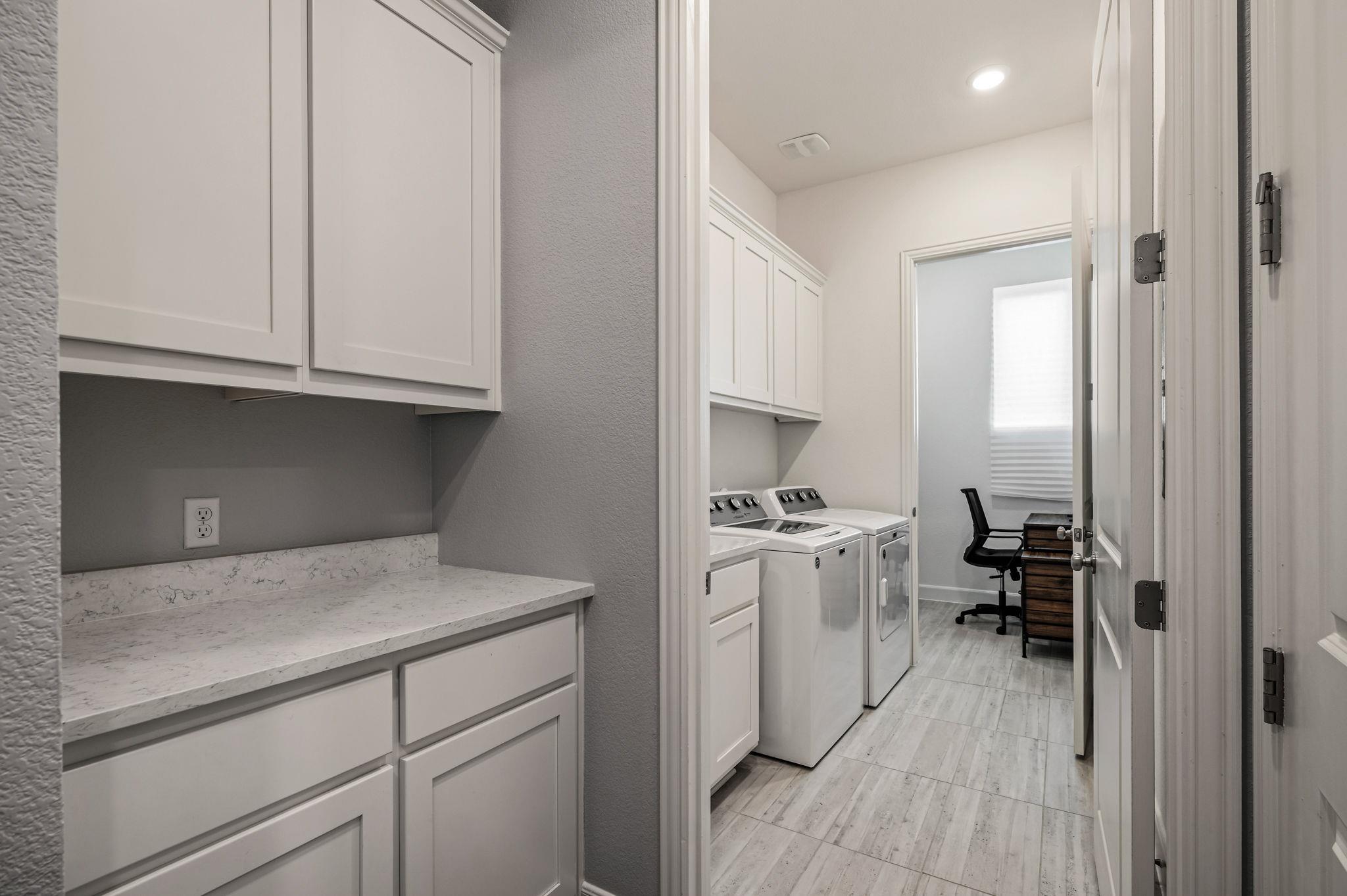 608 Affazia Ln # 13, Georgetown, TX 78628