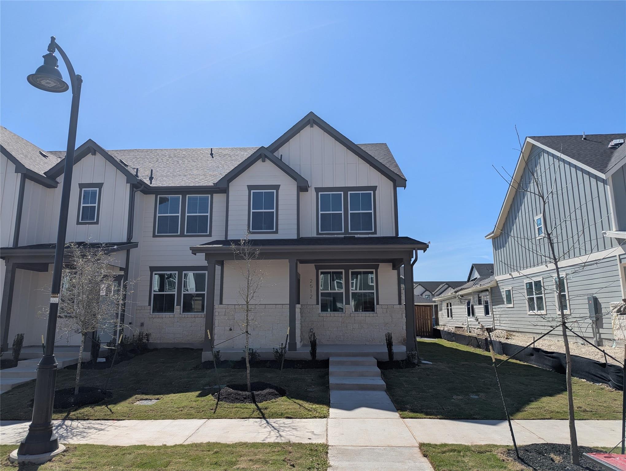 2512 Violet Theo Ln, Round Rock, TX 78665