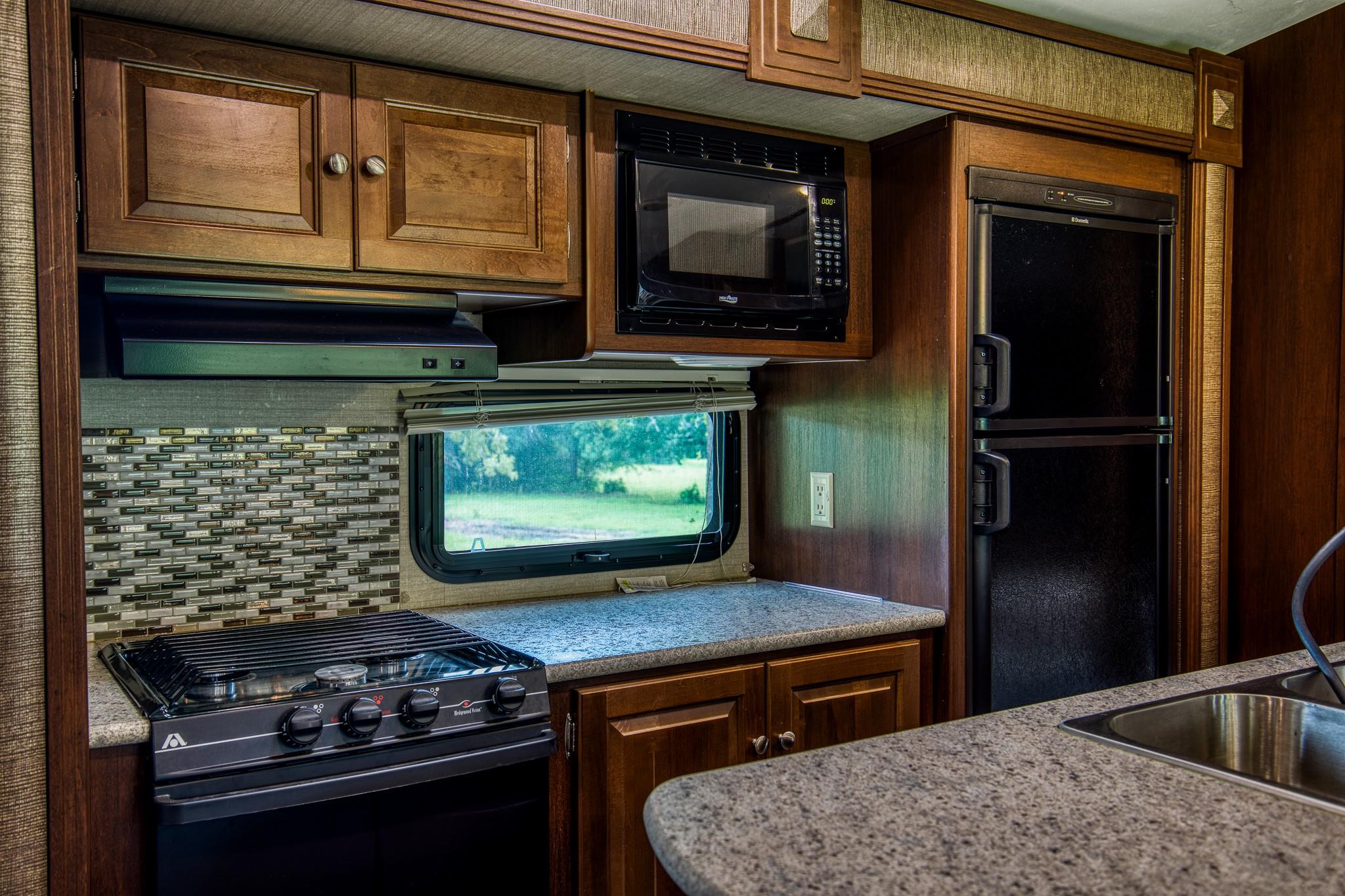 10610 CR 322, Caldwell, TX 77836