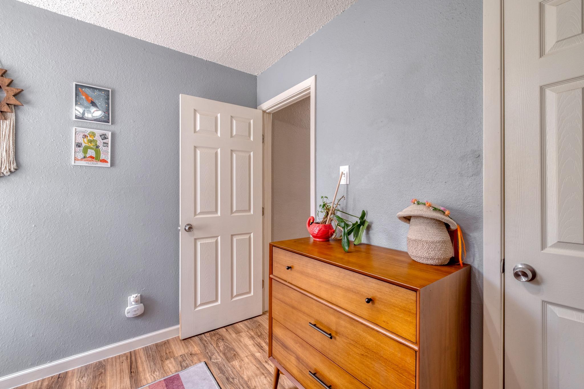 7812 Bixler Dr, Austin, TX 78744