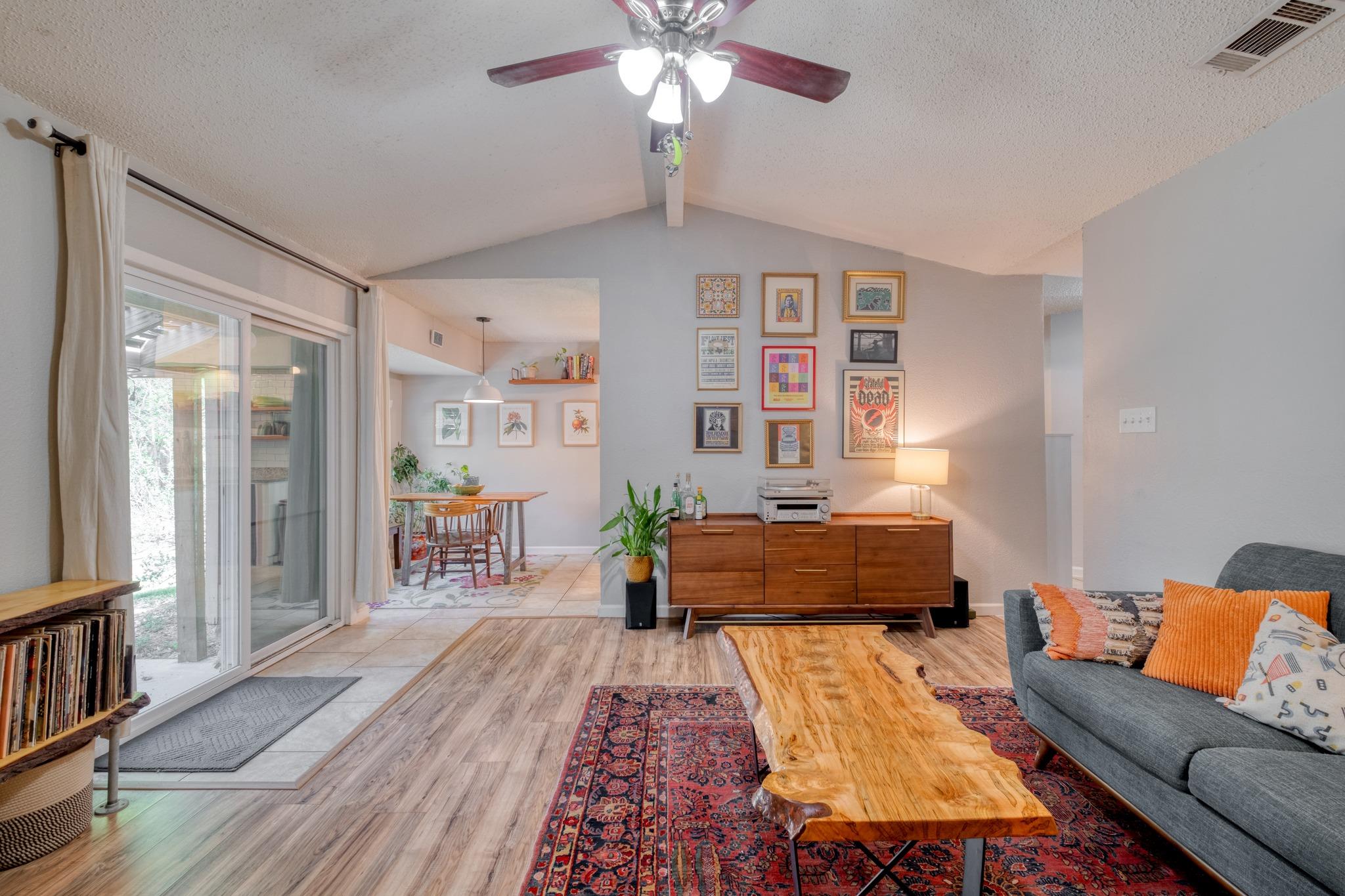 7812 Bixler Dr, Austin, TX 78744