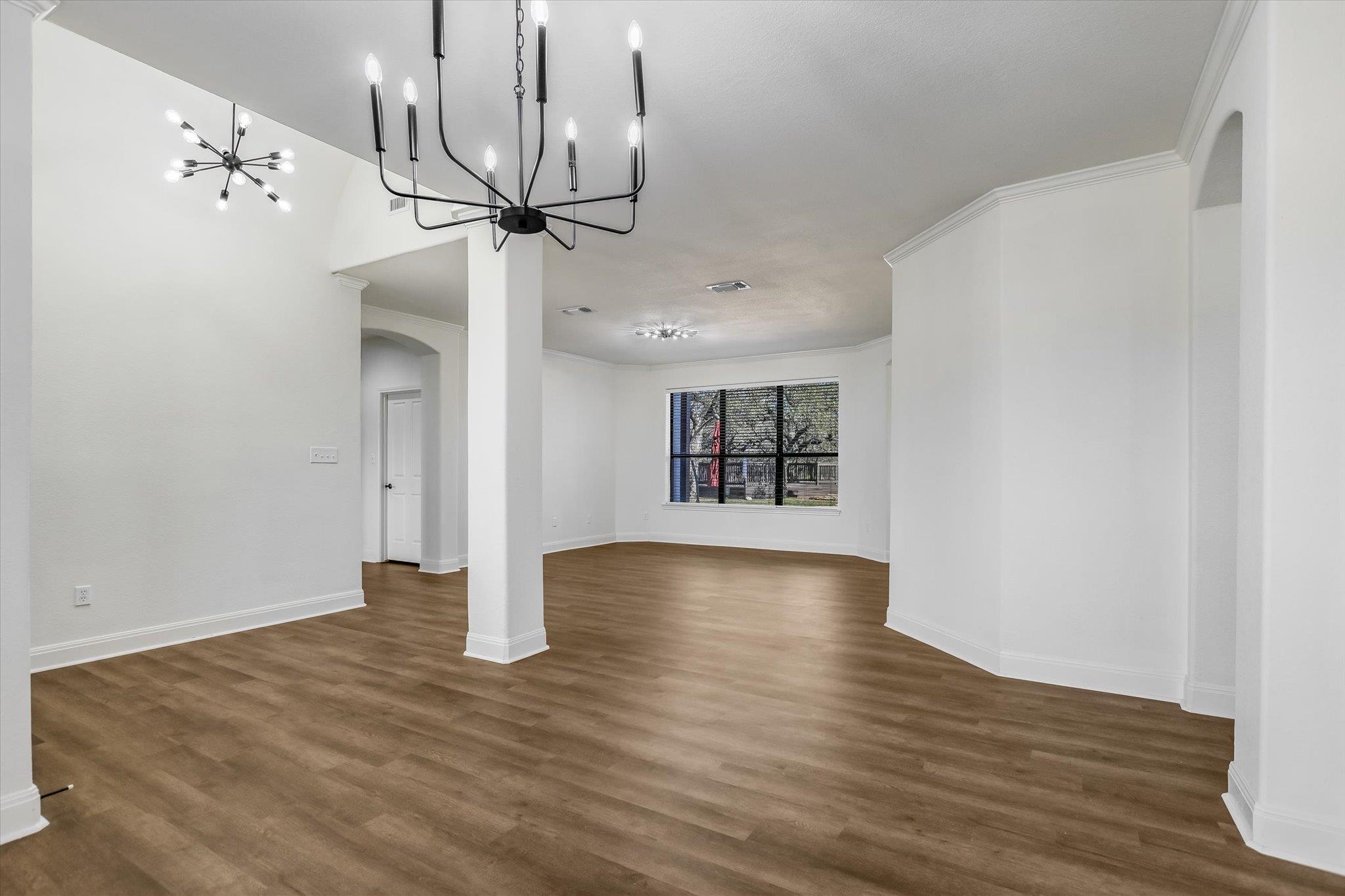 505 Vista View Trl, Spicewood, TX 78669