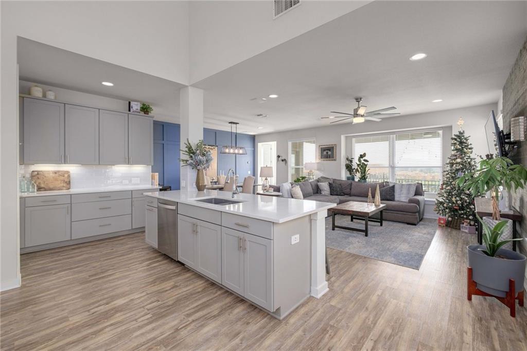 8001 Beacon Knob Way, Austin, TX 78744