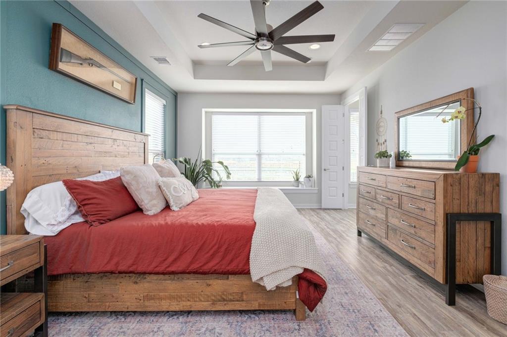 8001 Beacon Knob Way, Austin, TX 78744