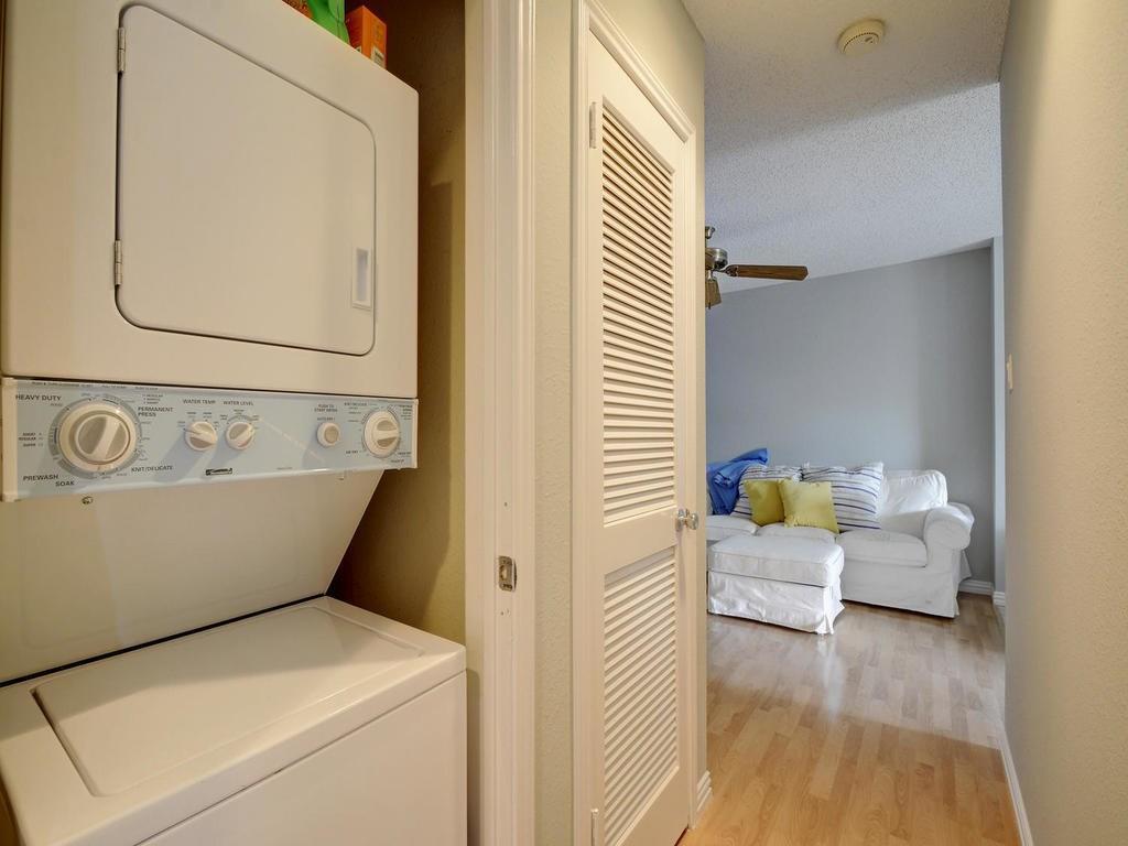 2409 Leon St # 207, Austin, TX 78705