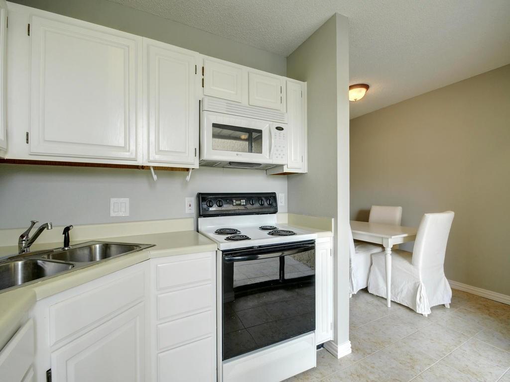 2409 Leon St # 207, Austin, TX 78705