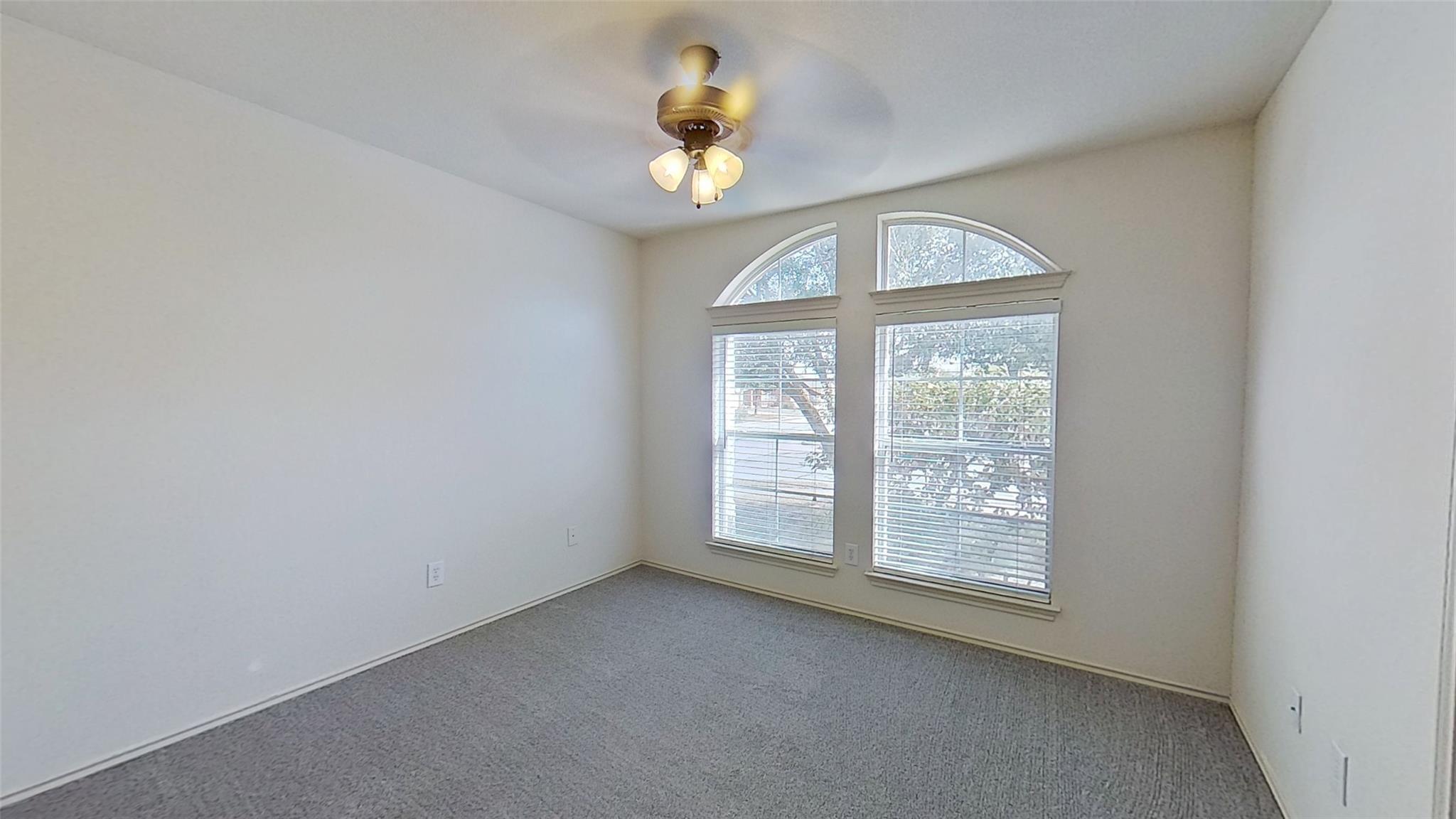 1119 Whitley Dr, Leander, TX 78641