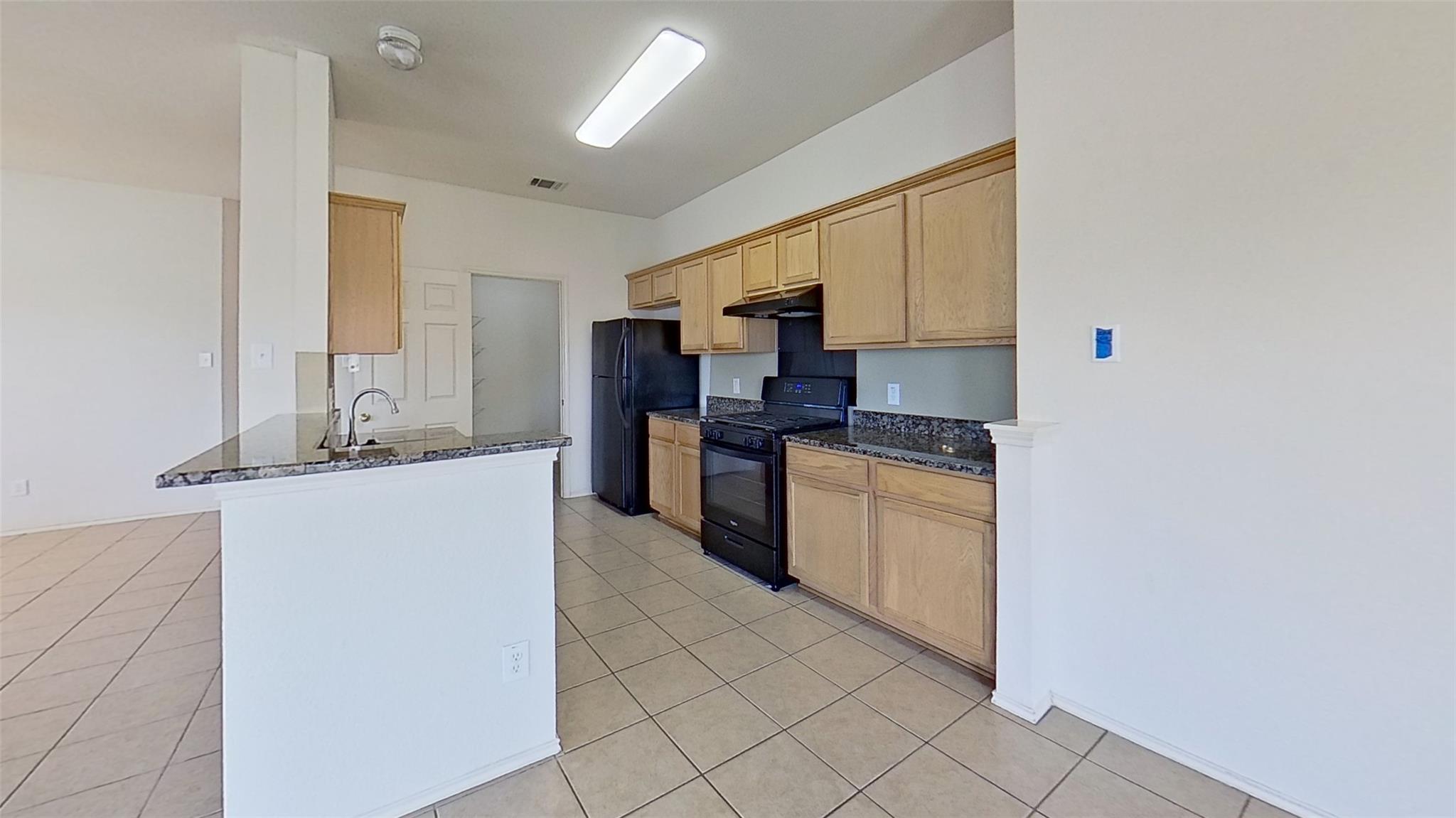 1119 Whitley Dr, Leander, TX 78641