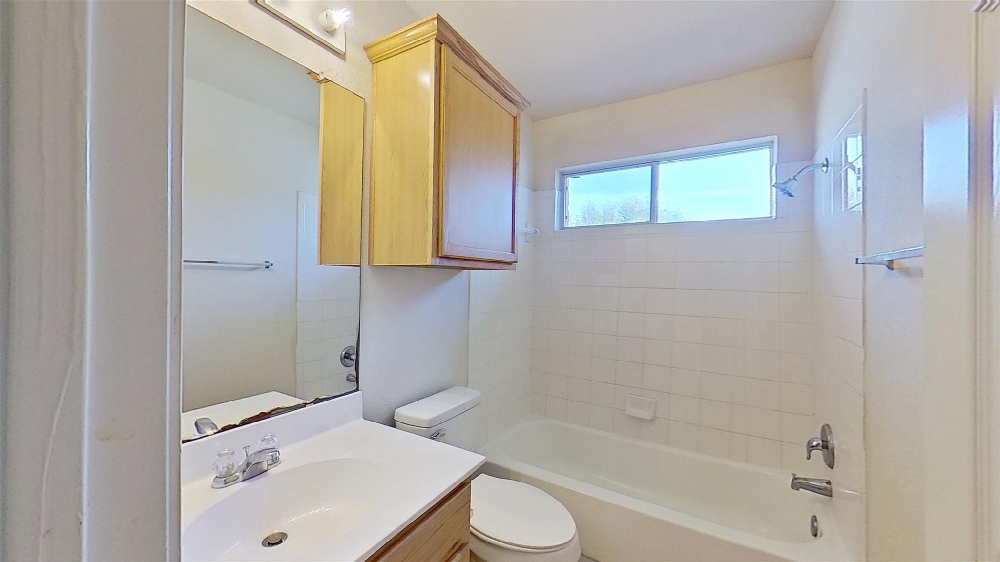 1119 Whitley Dr, Leander, TX 78641