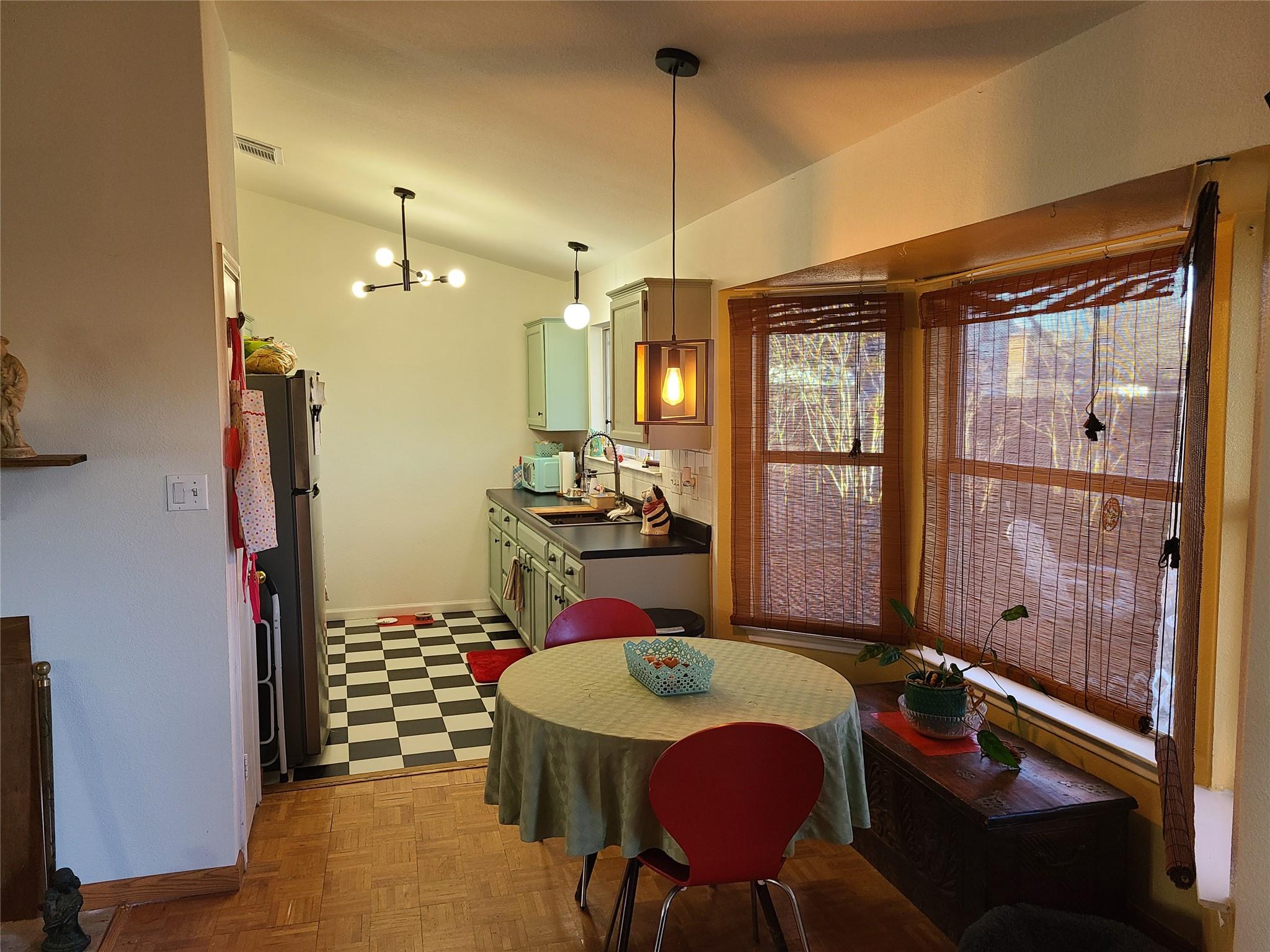 806 Black Locust Dr, Pflugerville, TX 78660