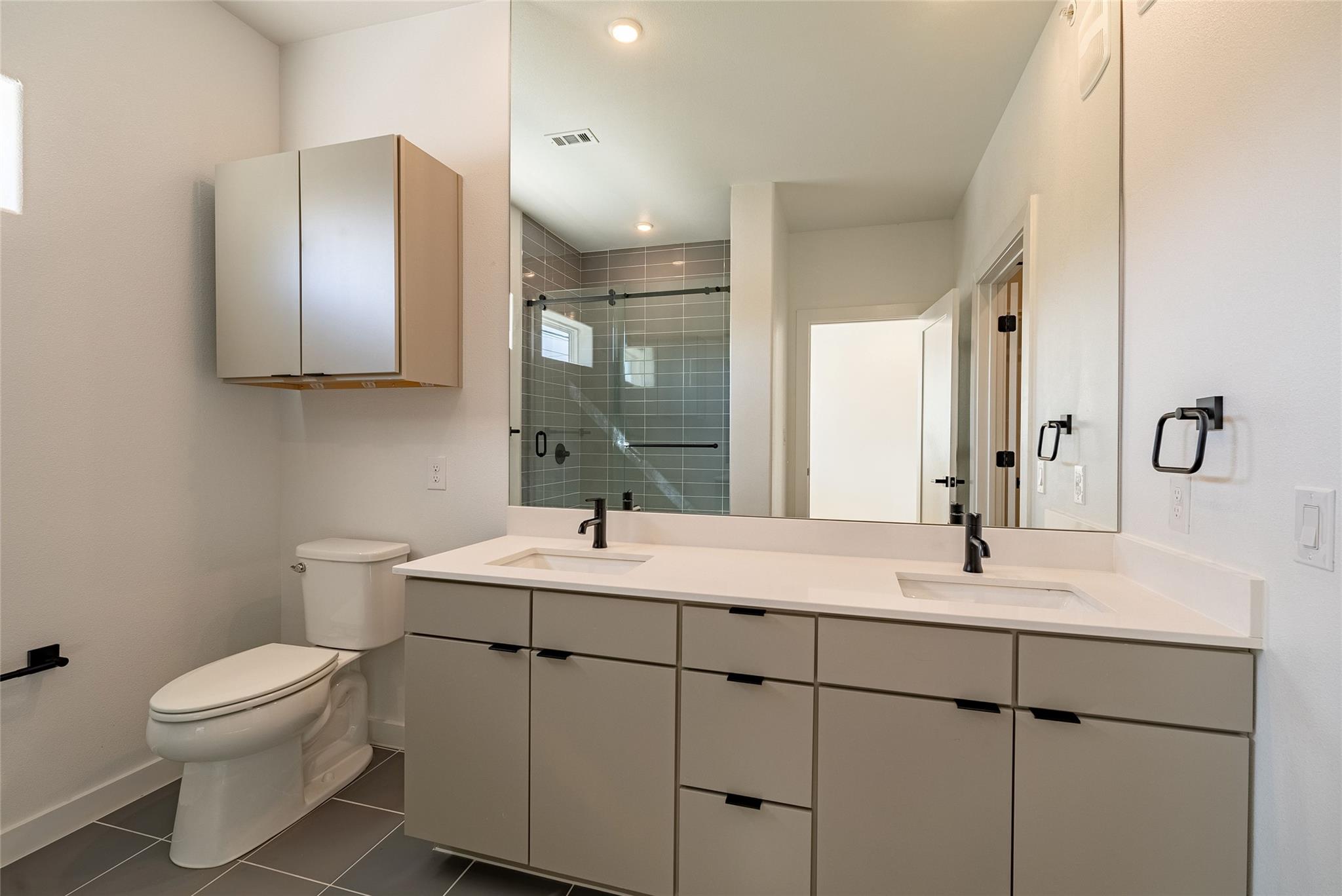 100 W Mockingbird Ln # 201, Austin, TX 78745