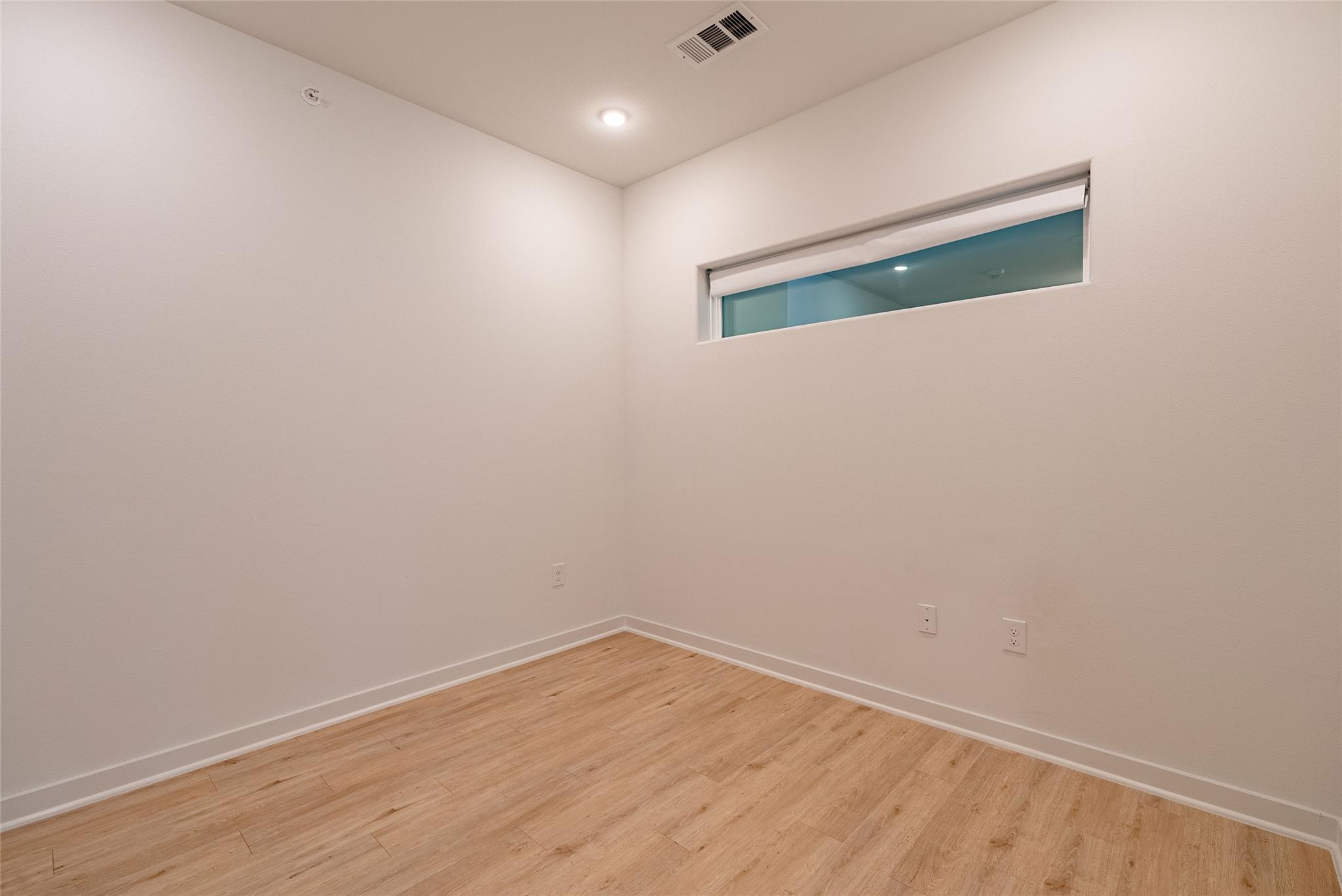 100 W Mockingbird Ln # 201, Austin, TX 78745