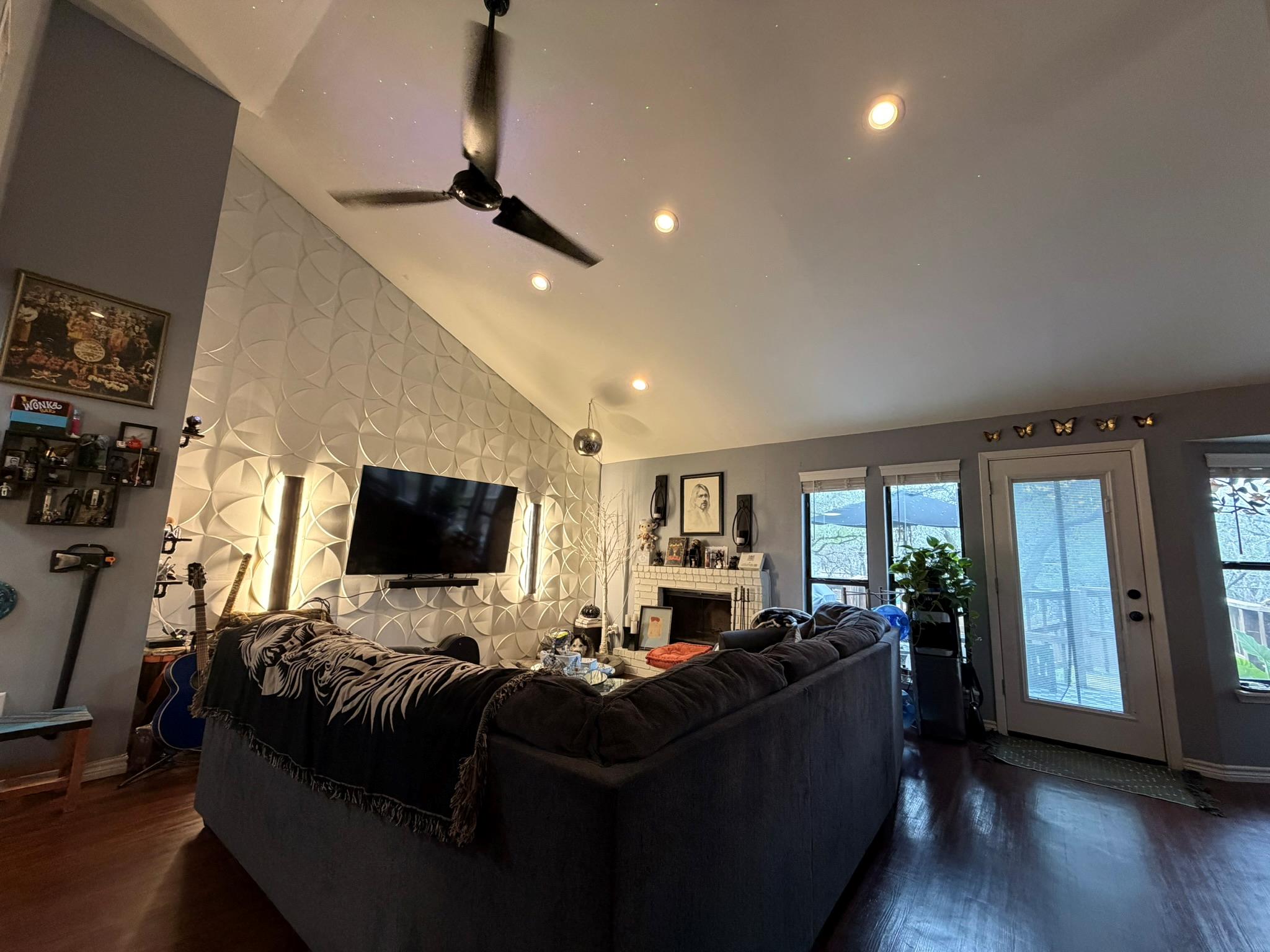 619 Franklin Dr, San Marcos, TX 78666