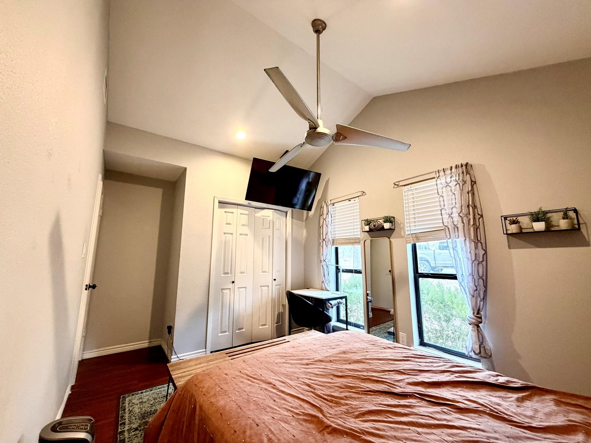 619 Franklin Dr, San Marcos, TX 78666