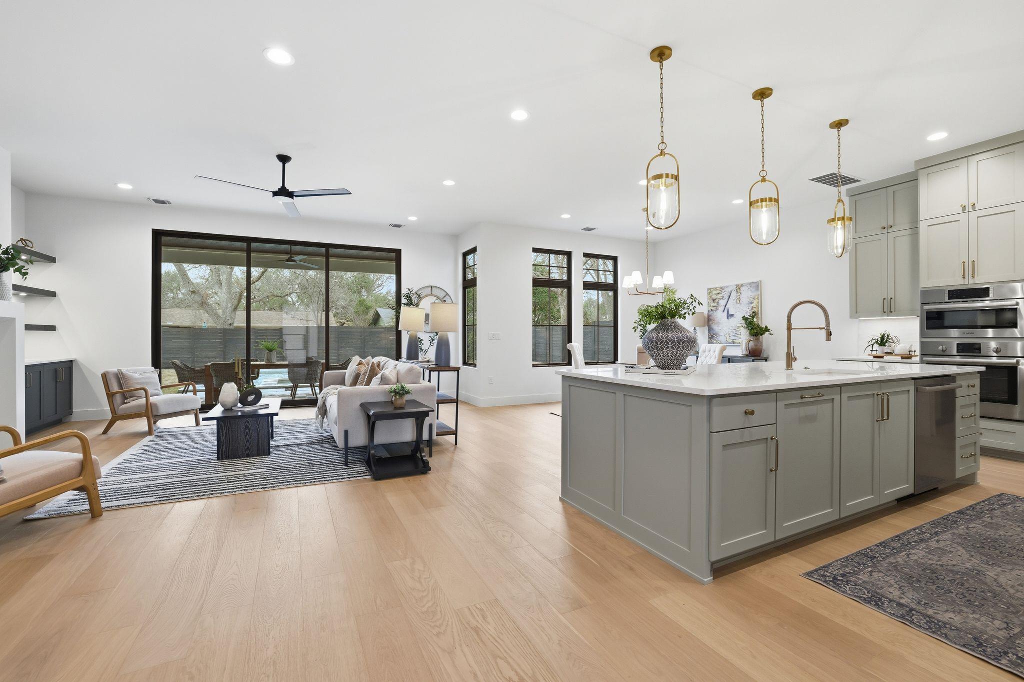 3005 Silverleaf Dr, Austin, TX 78757