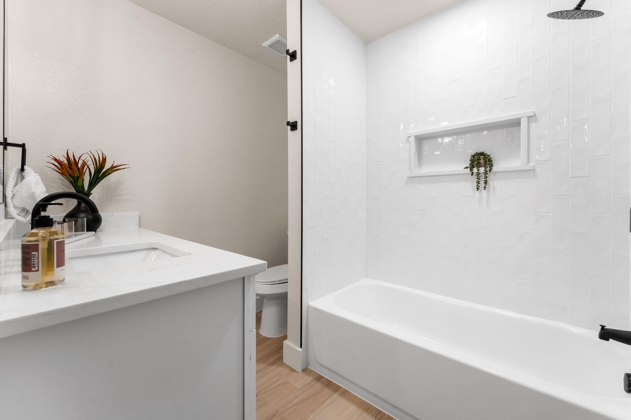 12009 Tanglebriar Trl, Austin, TX 78750