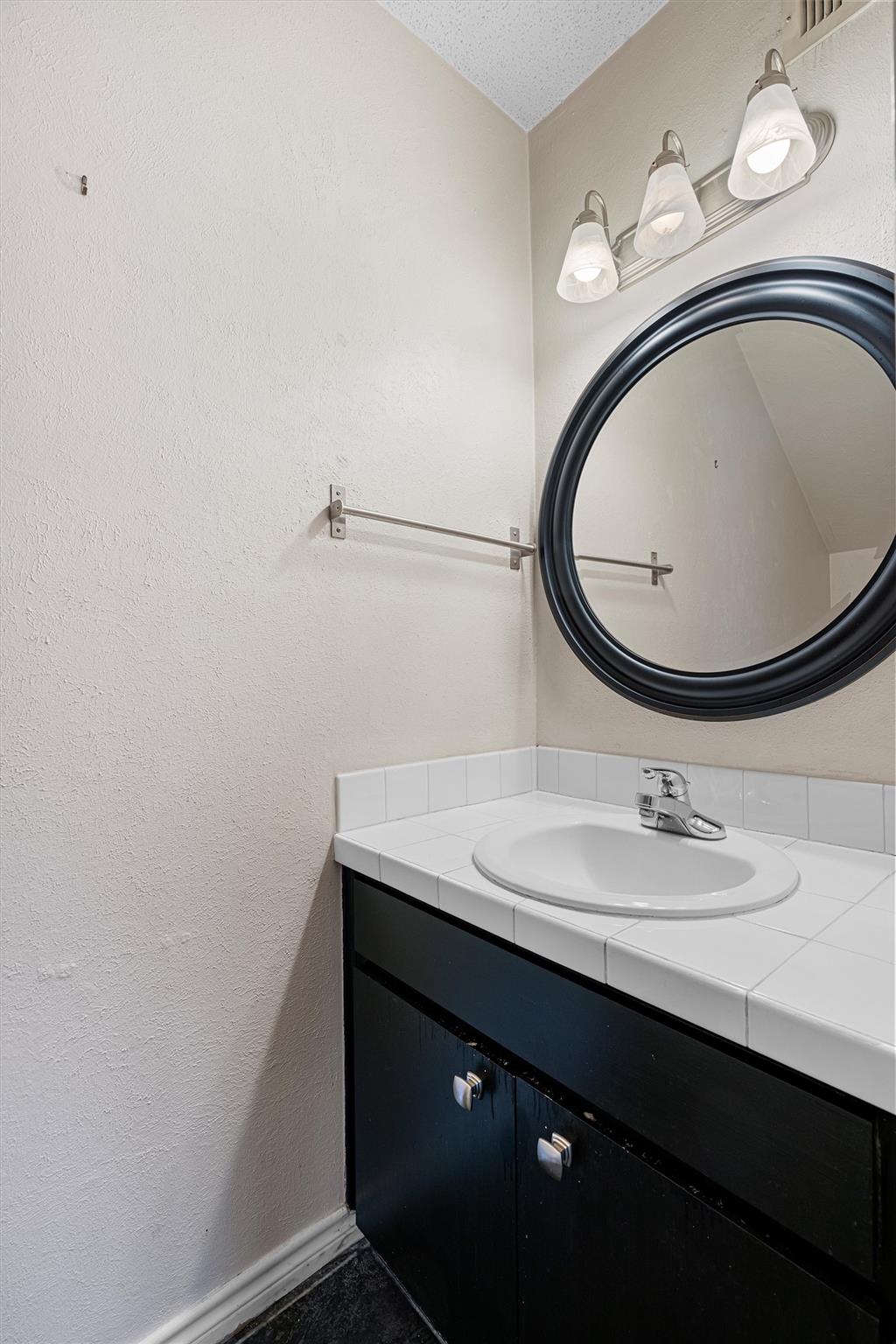 6718 Silvermine Dr # 702, Austin, TX 78736