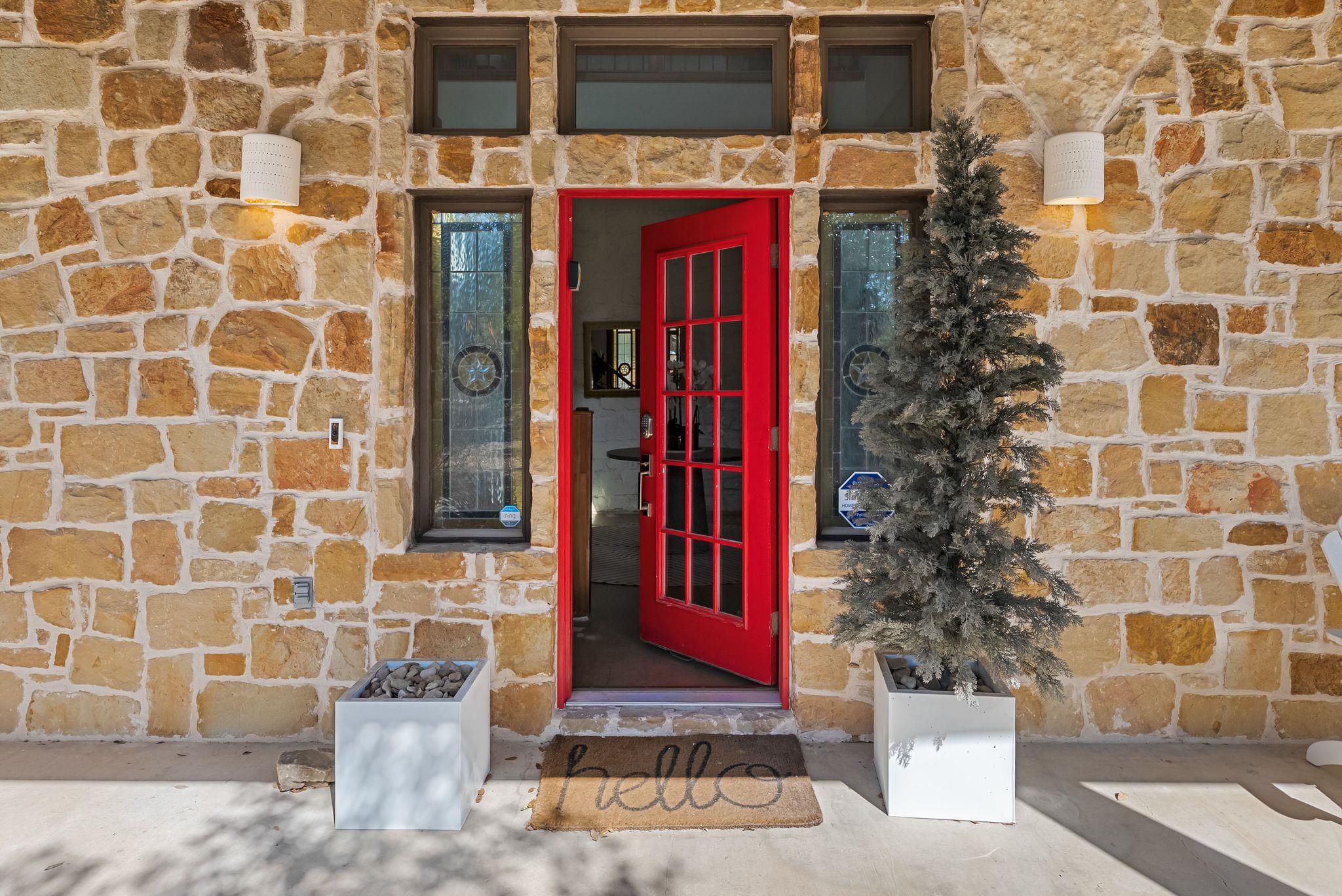 10512 Lake Park Dr, Dripping Springs, TX 78620