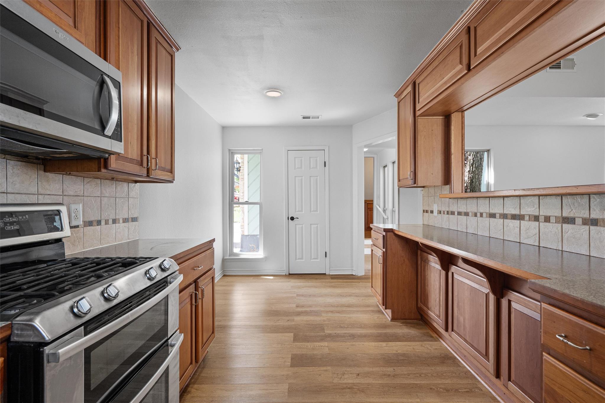 405 Oat Meadow Dr, Pflugerville, TX 78660