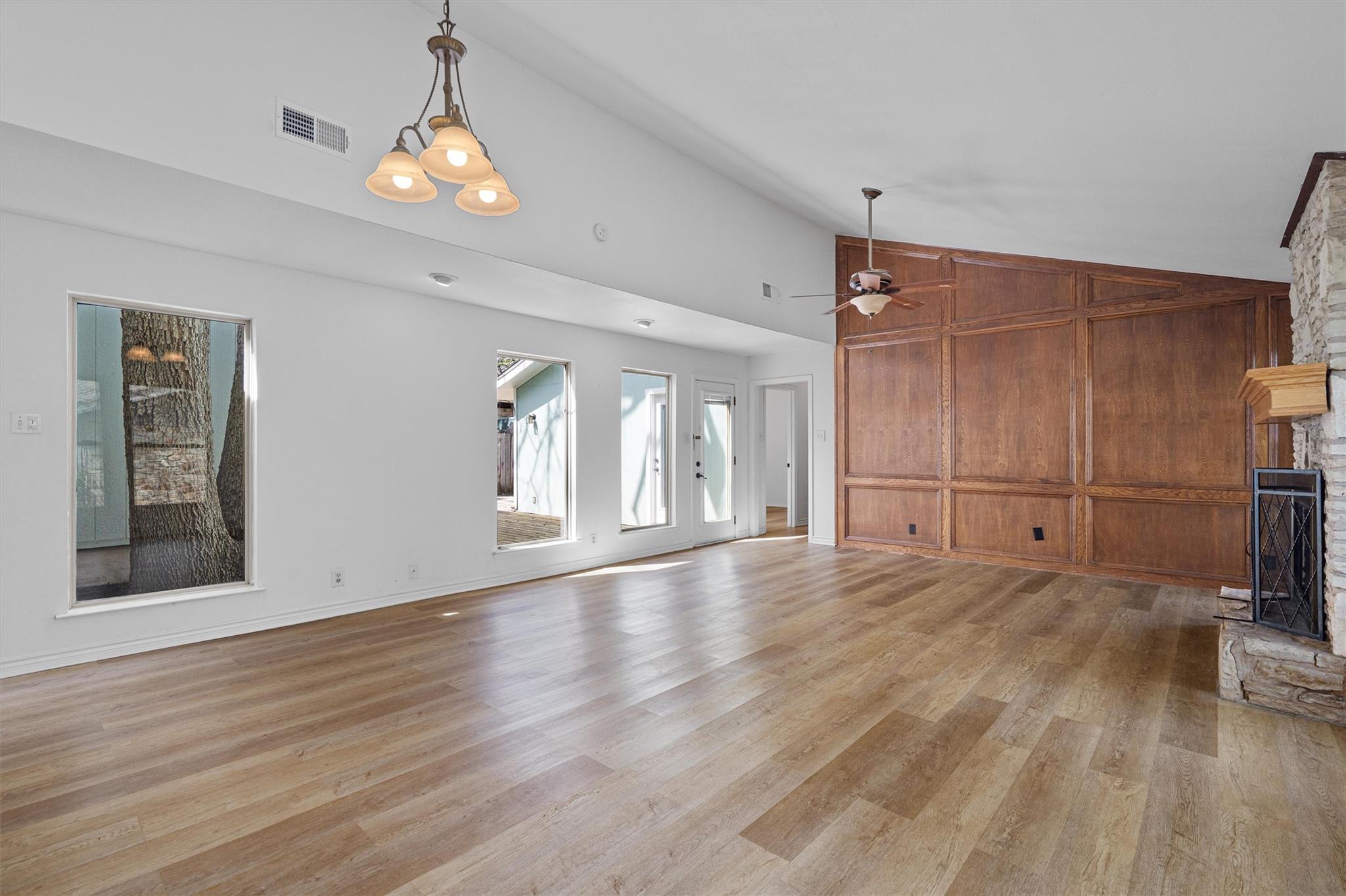 405 Oat Meadow Dr, Pflugerville, TX 78660